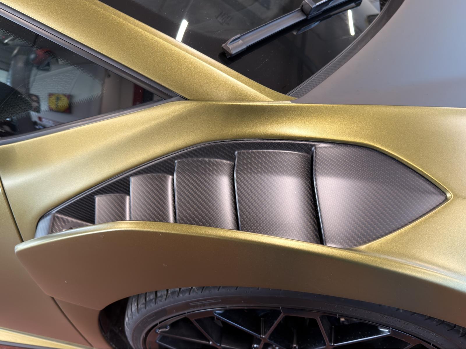 LAMBORGHINI Huracan STO Coupé DCT RWD-image-18