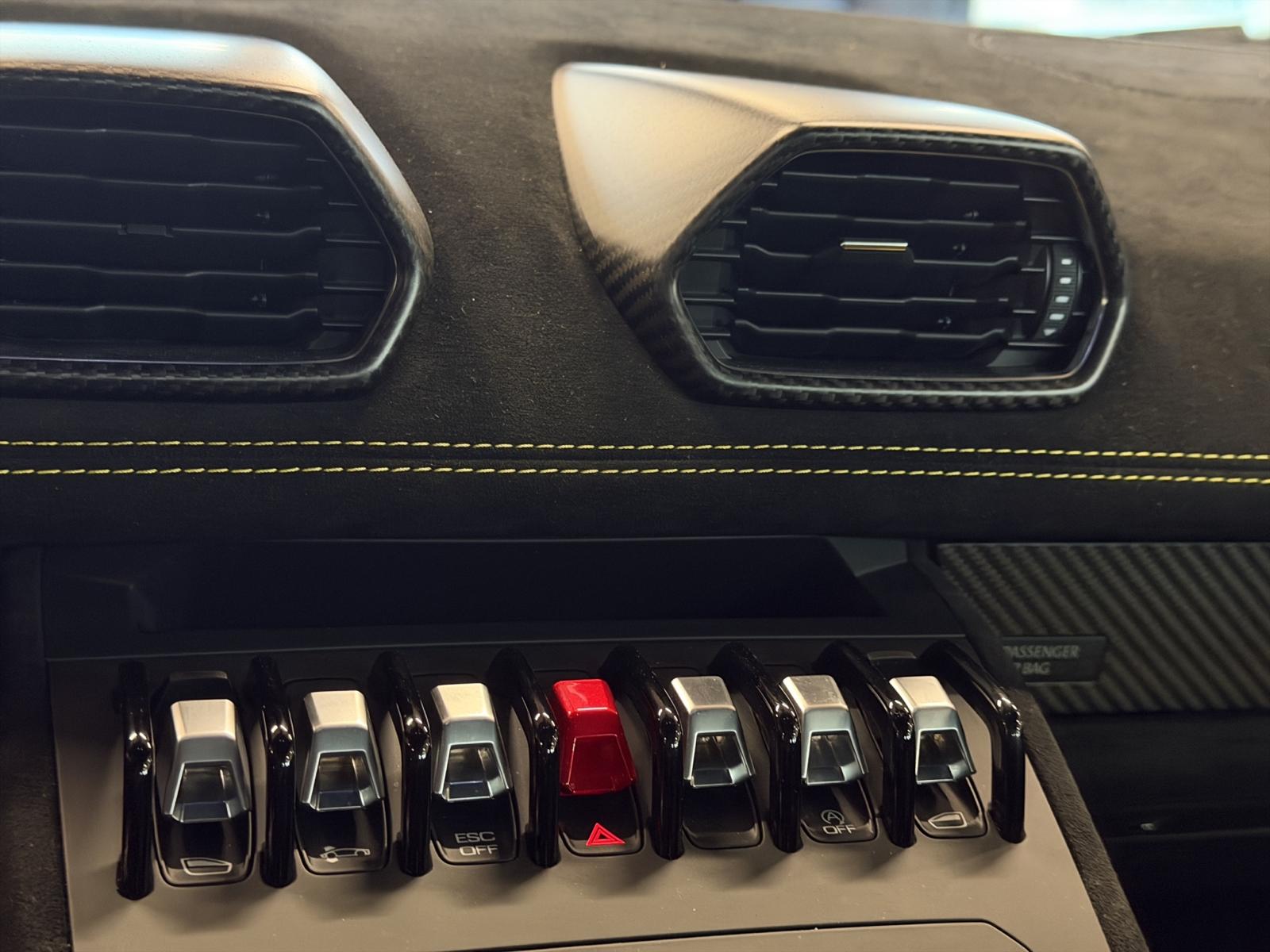 LAMBORGHINI Huracan STO Coupé DCT RWD-image-12