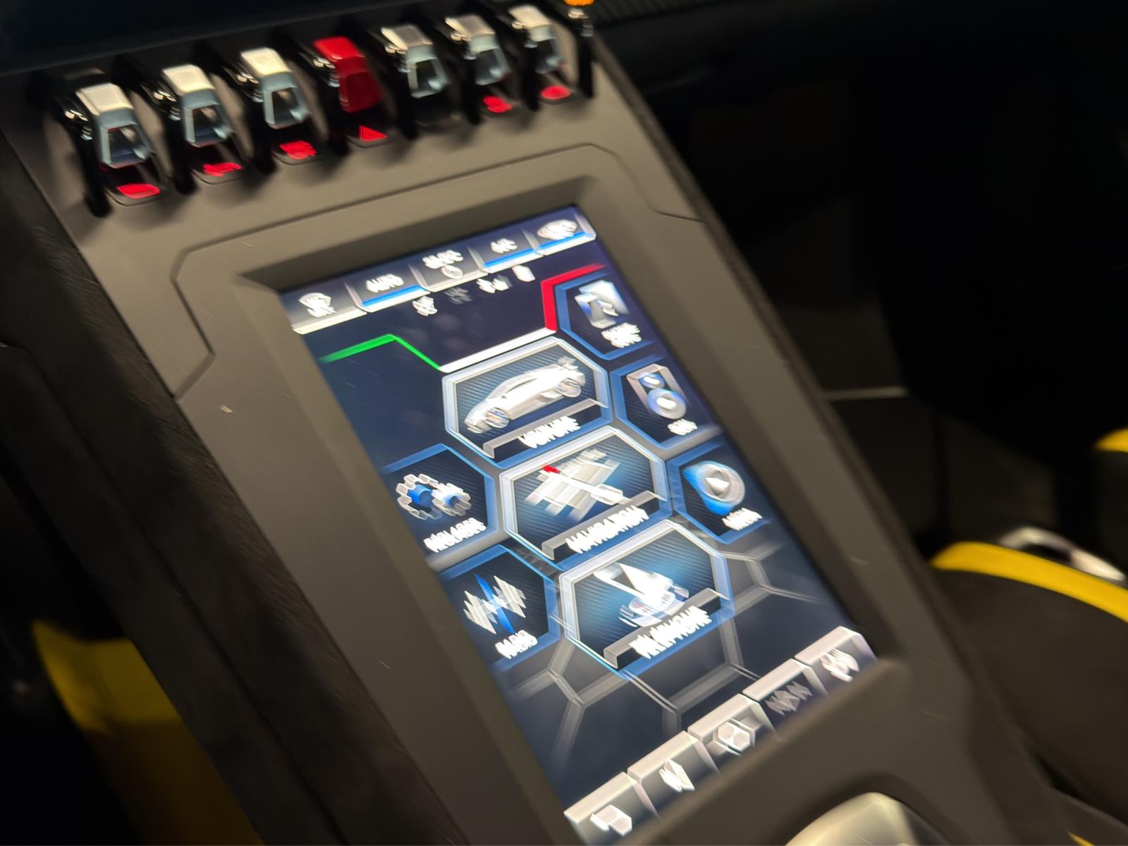 LAMBORGHINI Huracan STO Coupé DCT RWD-image-10