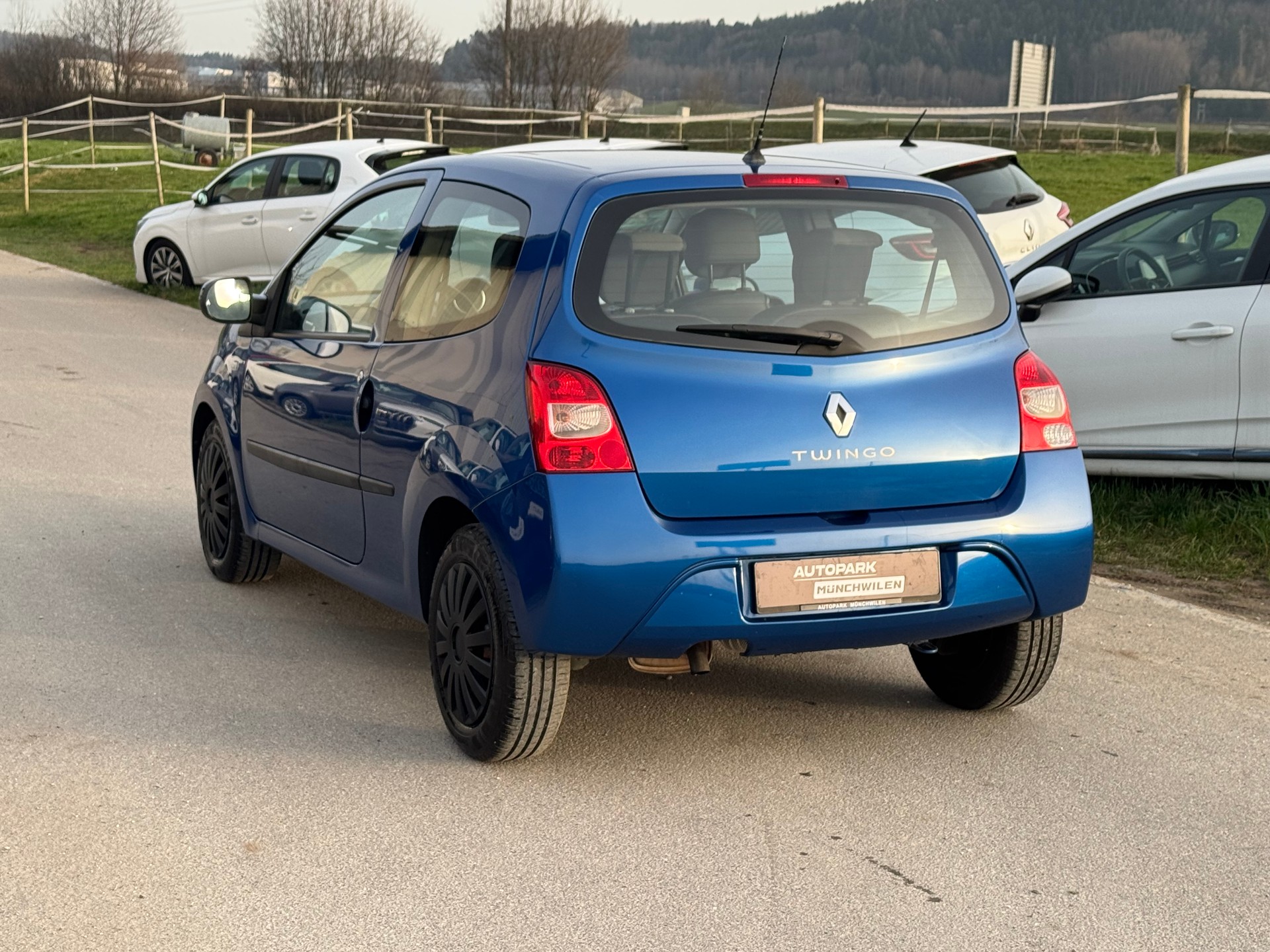 RENAULT Twingo 1.2 16V Dynamique-image-3
