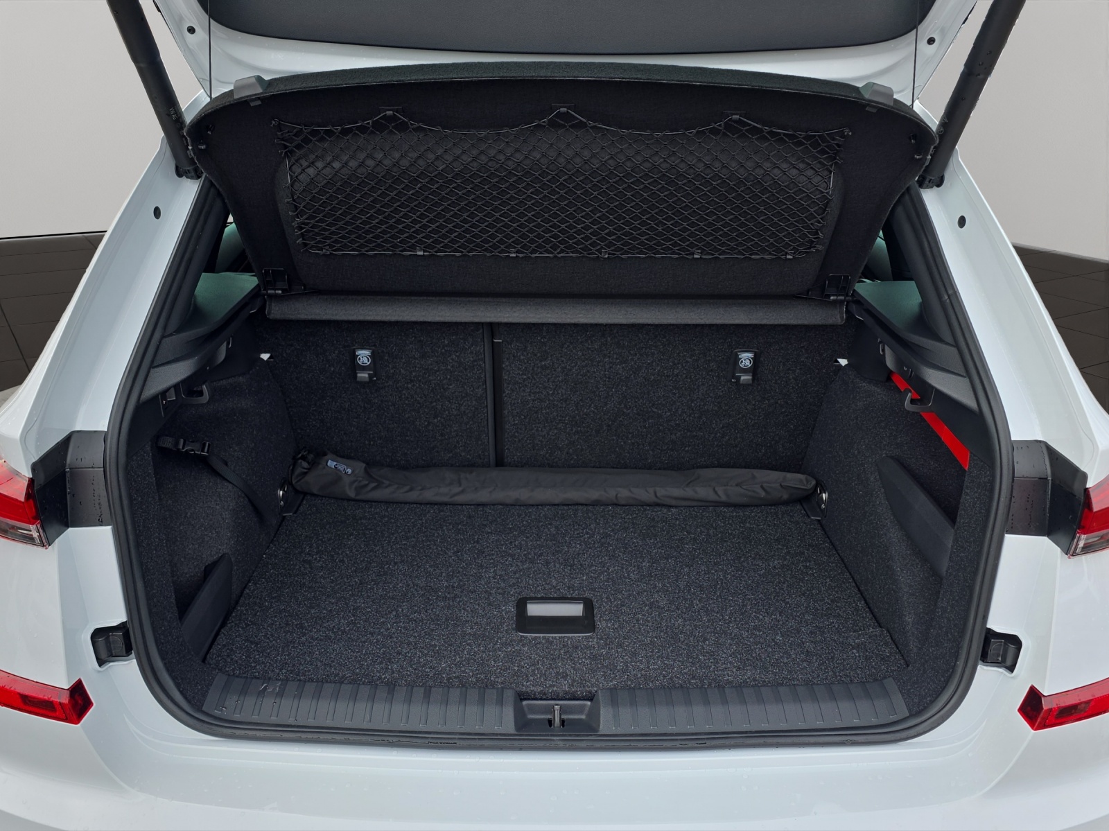 SKODA Kamiq 1.0 TSI Dynamic DSG-image-5