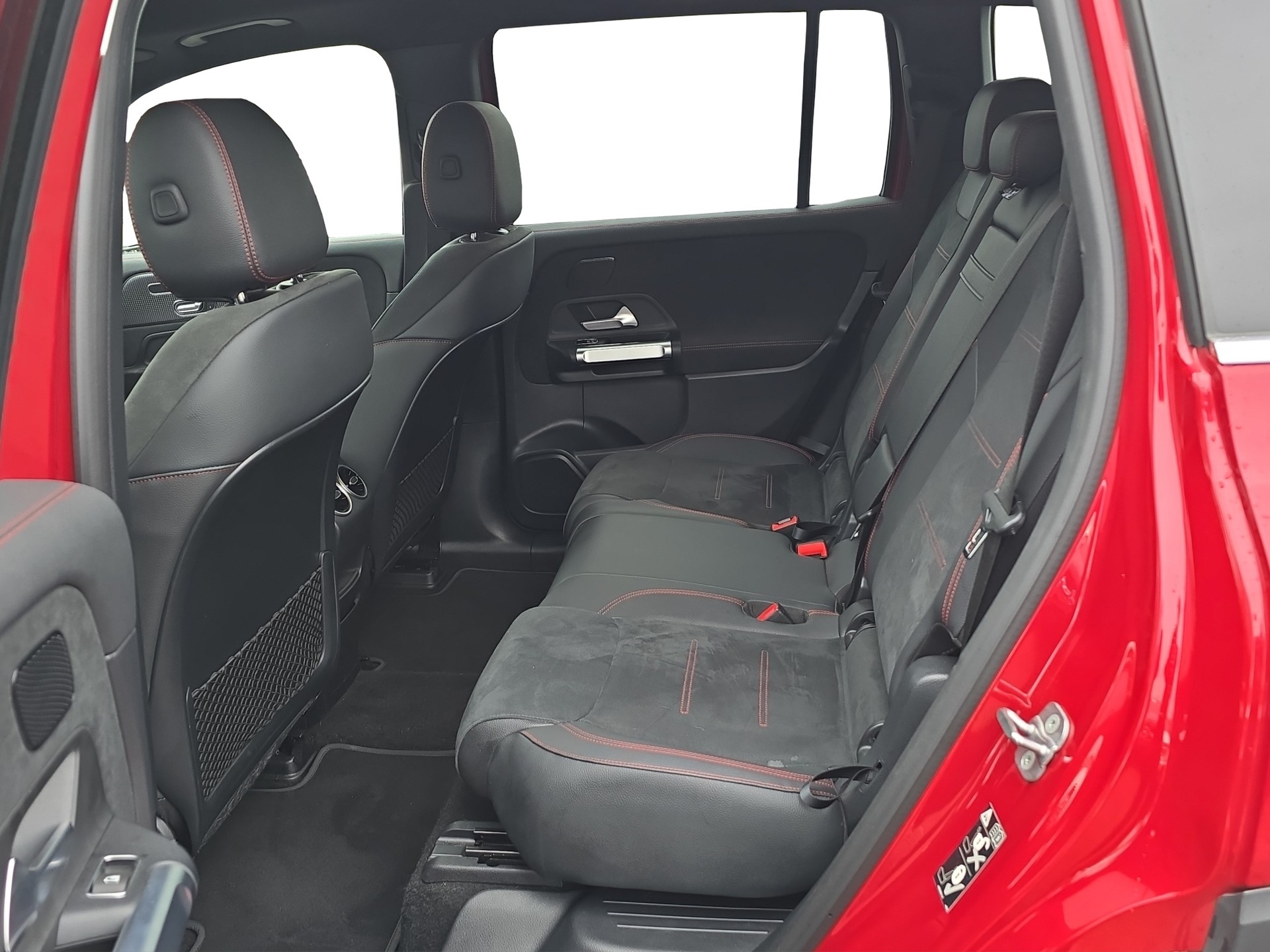 MERCEDES-BENZ EQB 350 AMG Line 4Matic-image-7