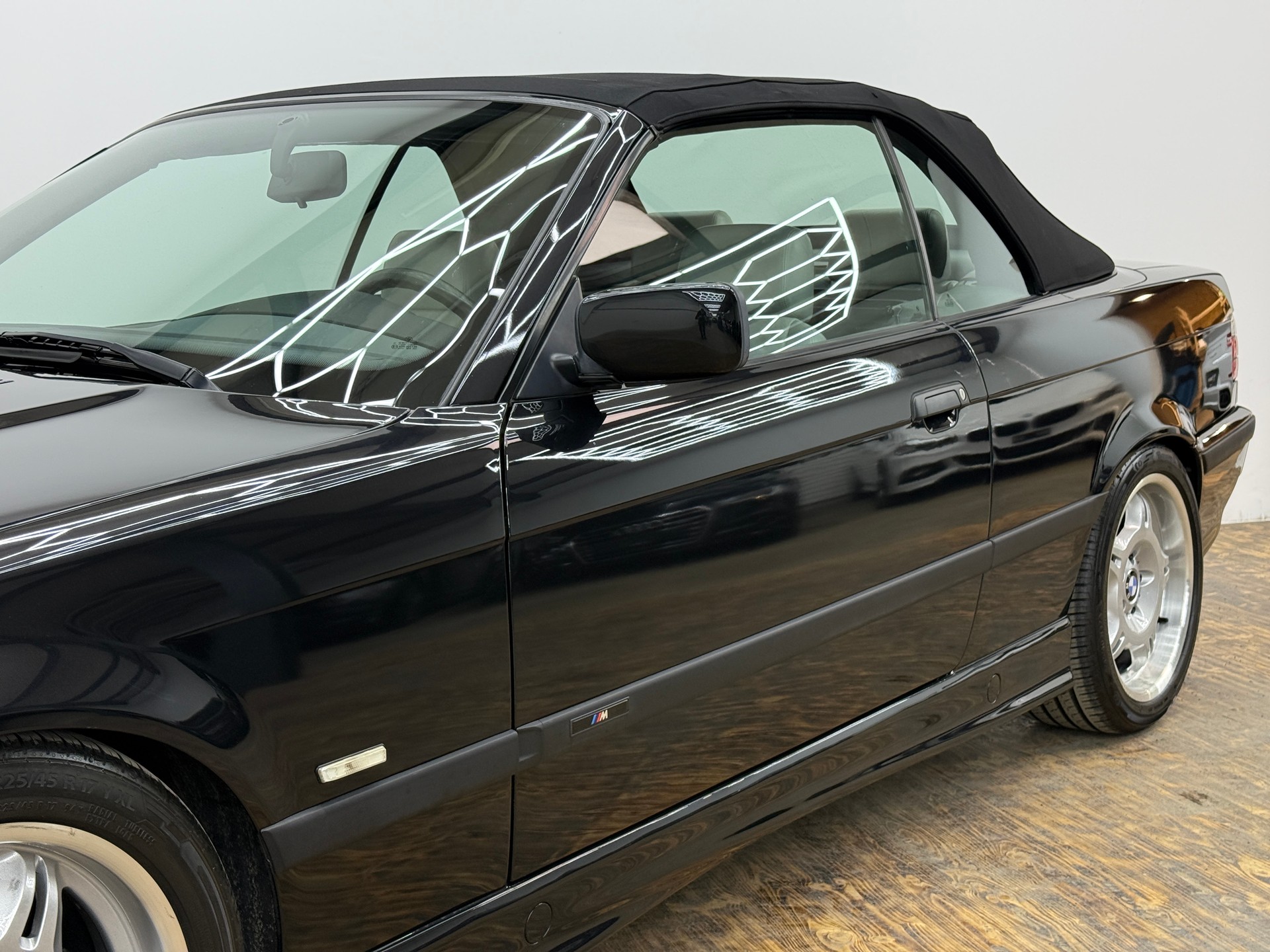 BMW 328i A Cabrio Sport-image-6