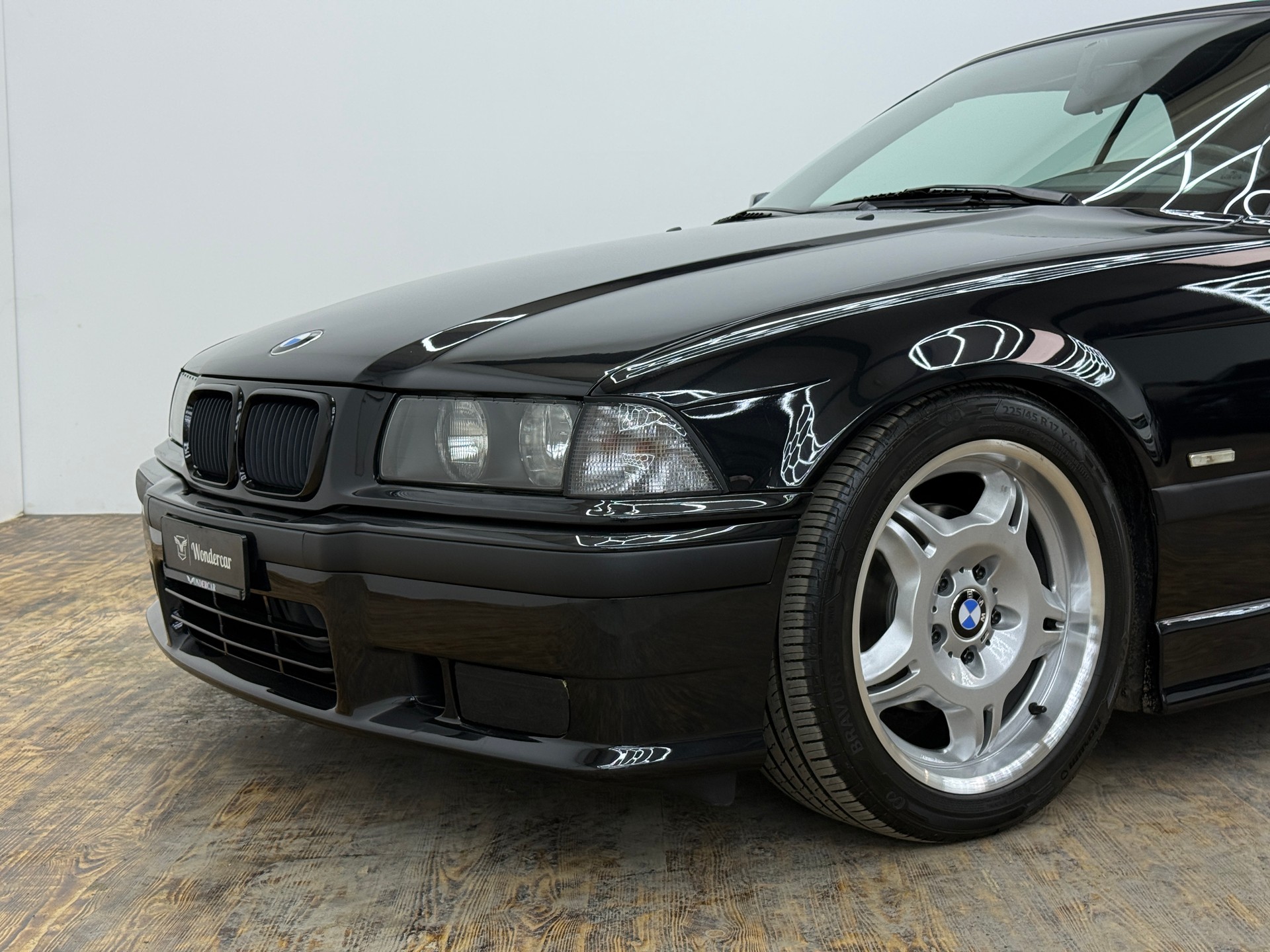 BMW 328i A Cabrio Sport-image-5