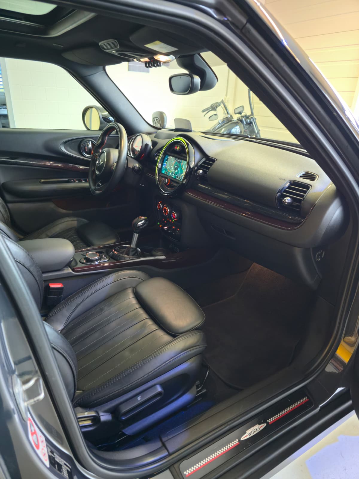 MINI Clubman Cooper John Cooper Works ALL4 Steptronic-image-8