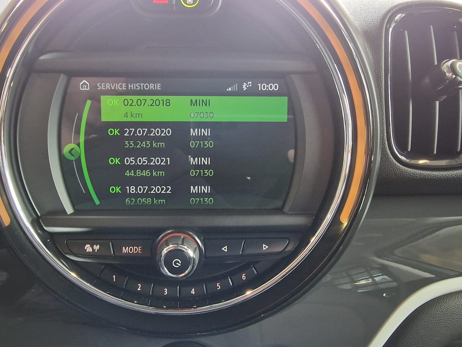 MINI Countryman Cooper S E ALL4 Steptronic-image-11