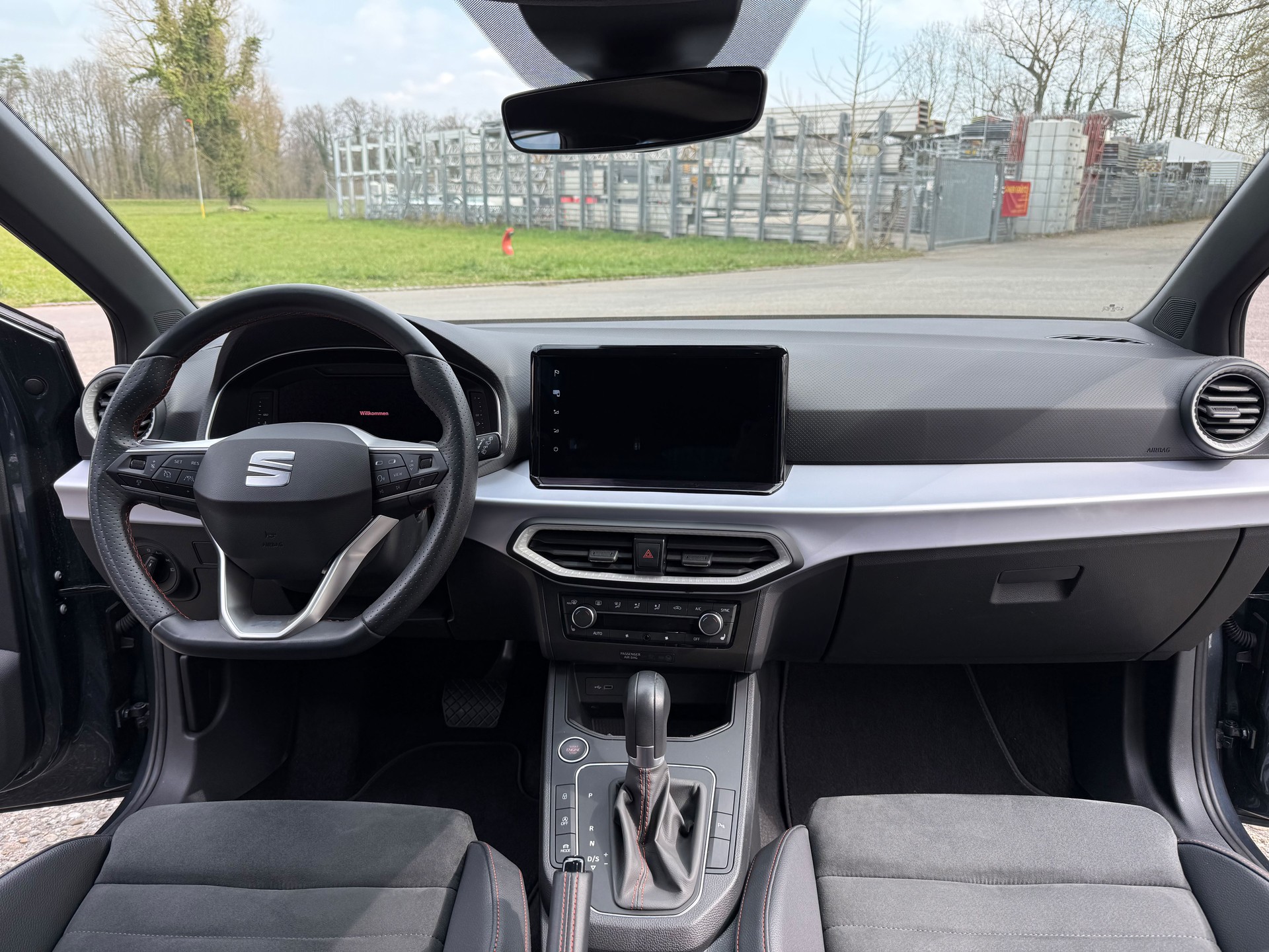 SEAT Ibiza FR DSG | Panorama | ab MFK & Garantie bis 2027 | 8-fach bereift-image-6