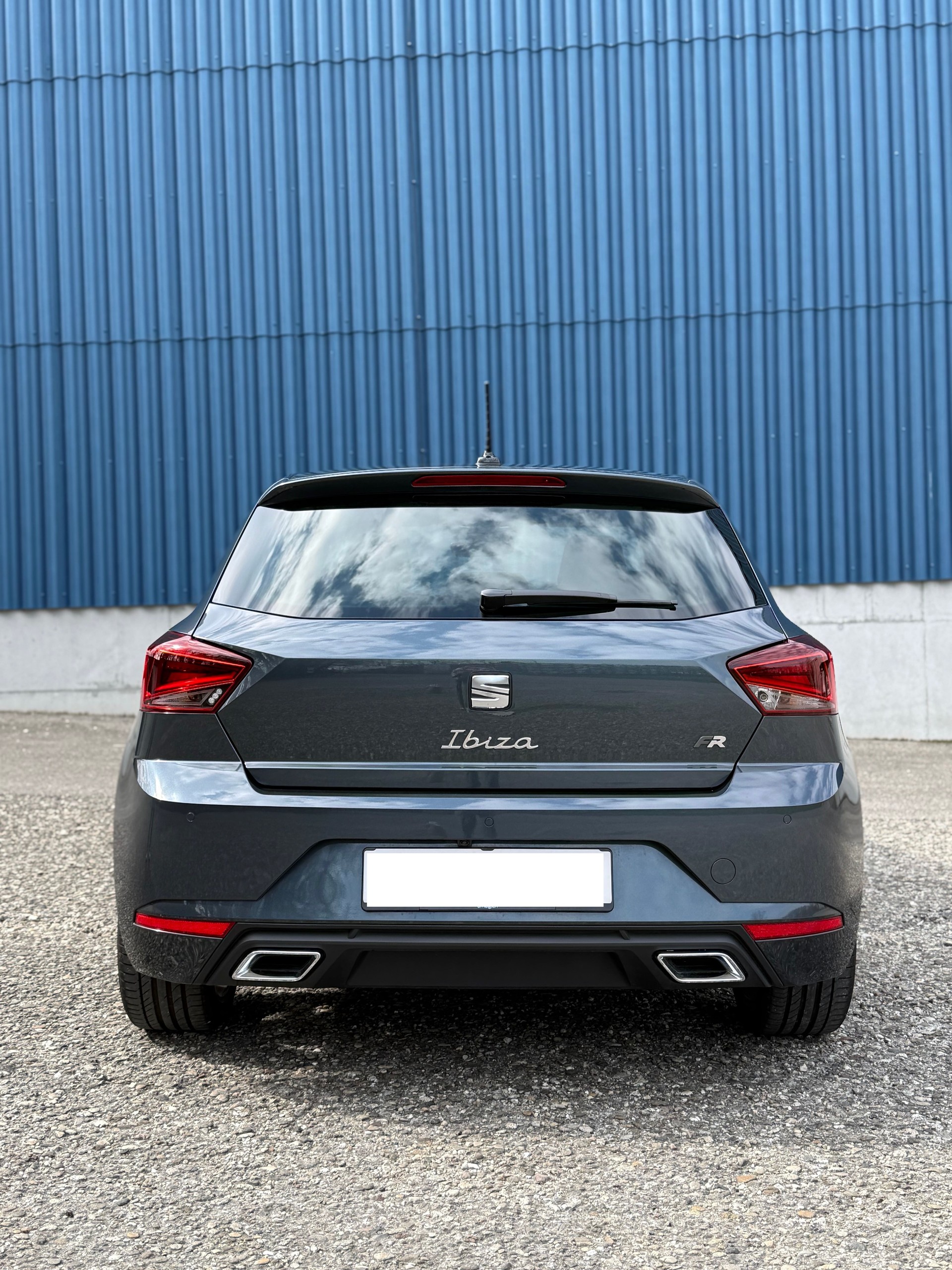 SEAT Ibiza FR DSG | Panorama | ab MFK & Garantie bis 2027 | 8-fach bereift-image-2