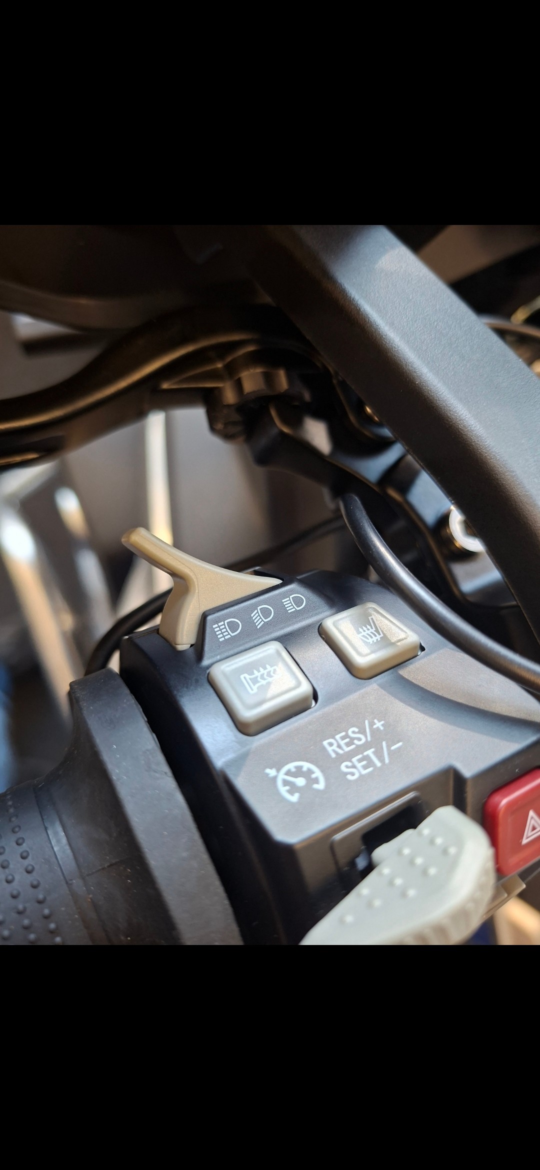 VOGE 900DSX-image-6
