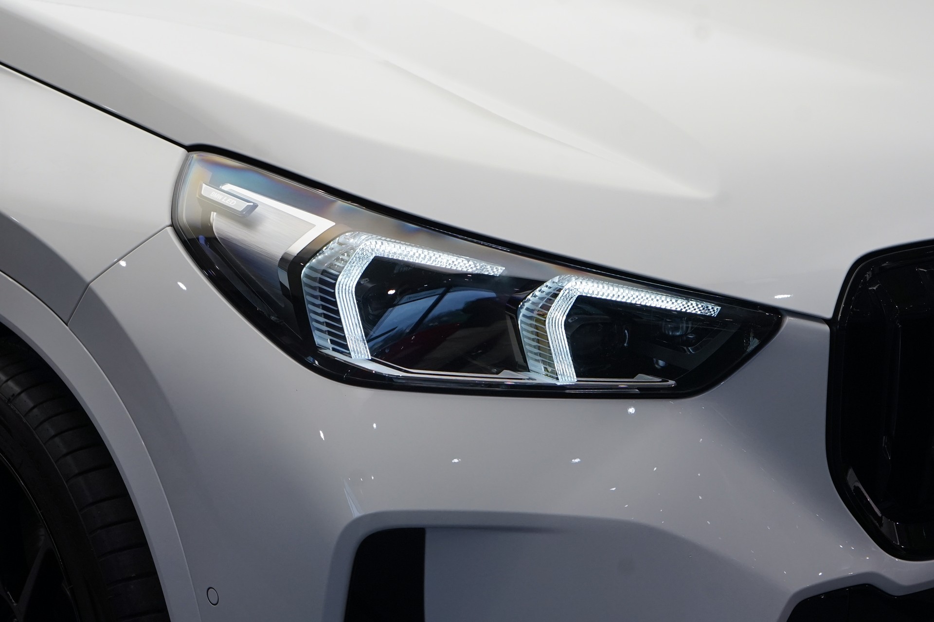 BMW X1 xDrive 23d 48V M Sport *CH-Fahrzeug*-image-44