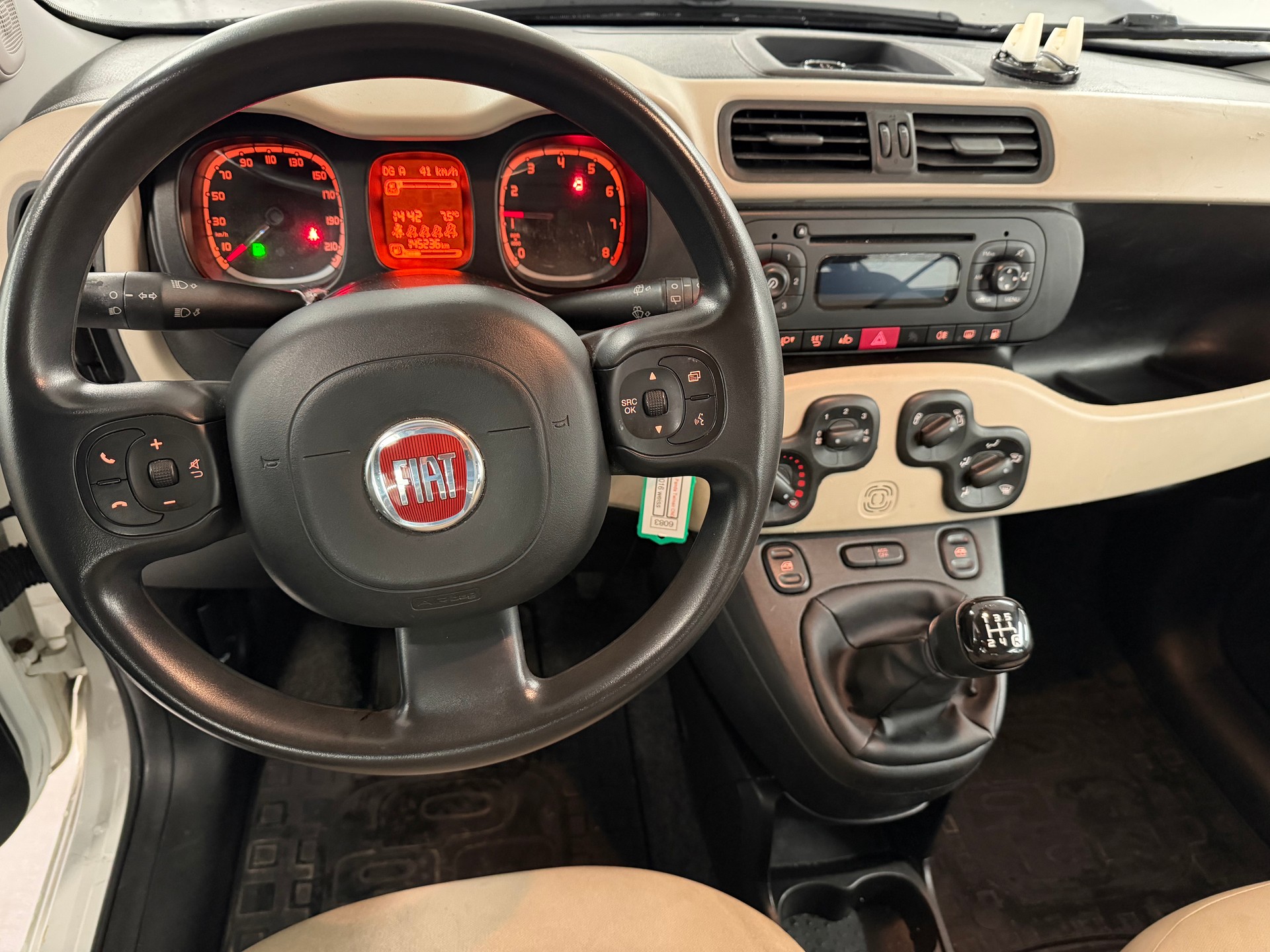FIAT Panda 0.9 Twinair Turbo NP Lounge-image-11