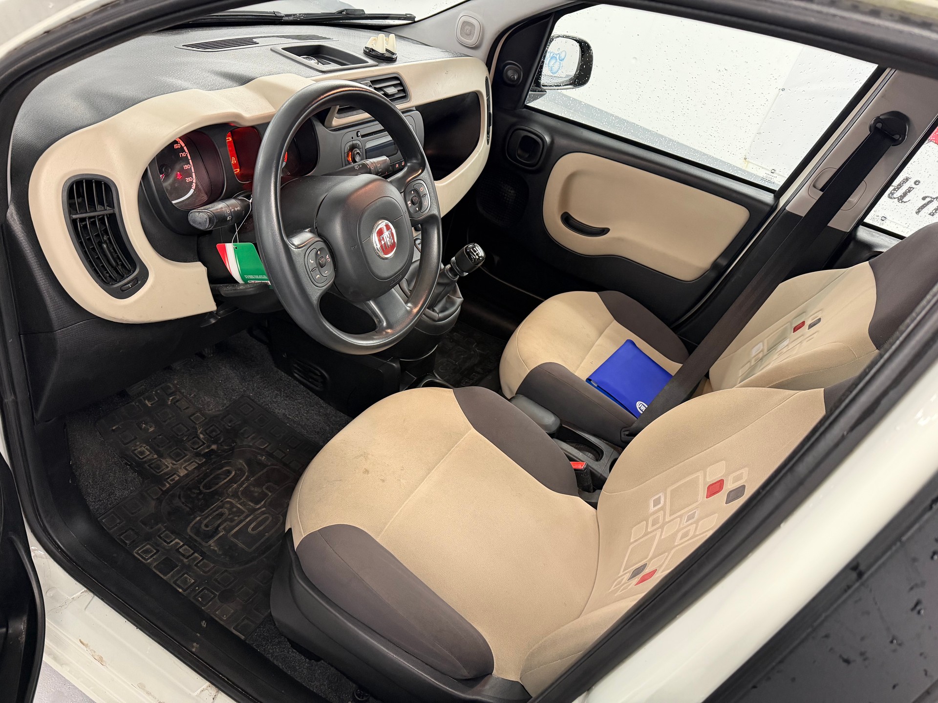 FIAT Panda 0.9 Twinair Turbo NP Lounge-image-8