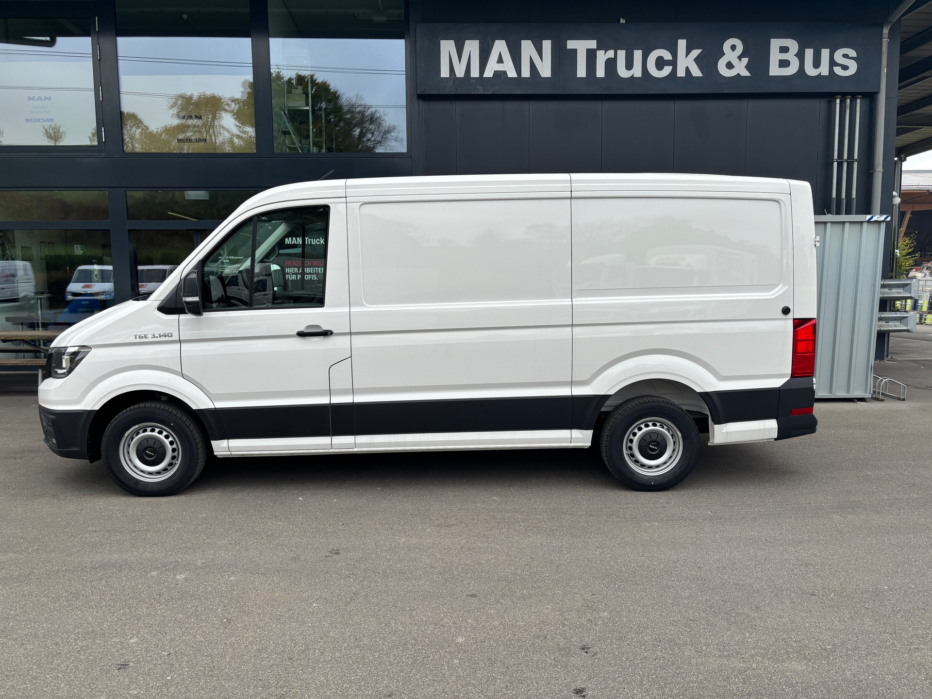 MAN TGE 3.140 Aut. Kasten Normaldach-showroom-element-1