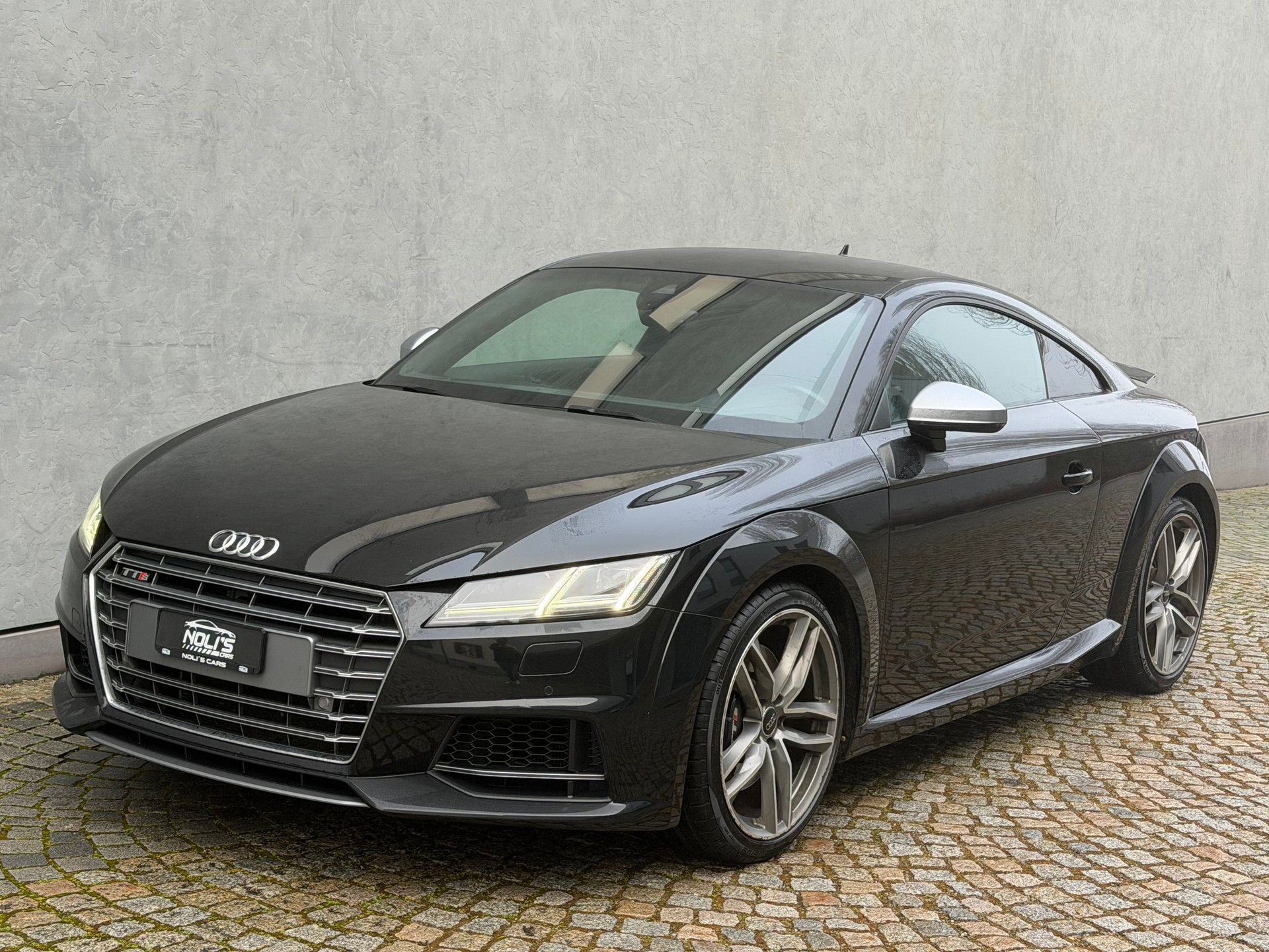 AUDI TTS Coupé 2.0 TFSI quattro S-tronic-image-1