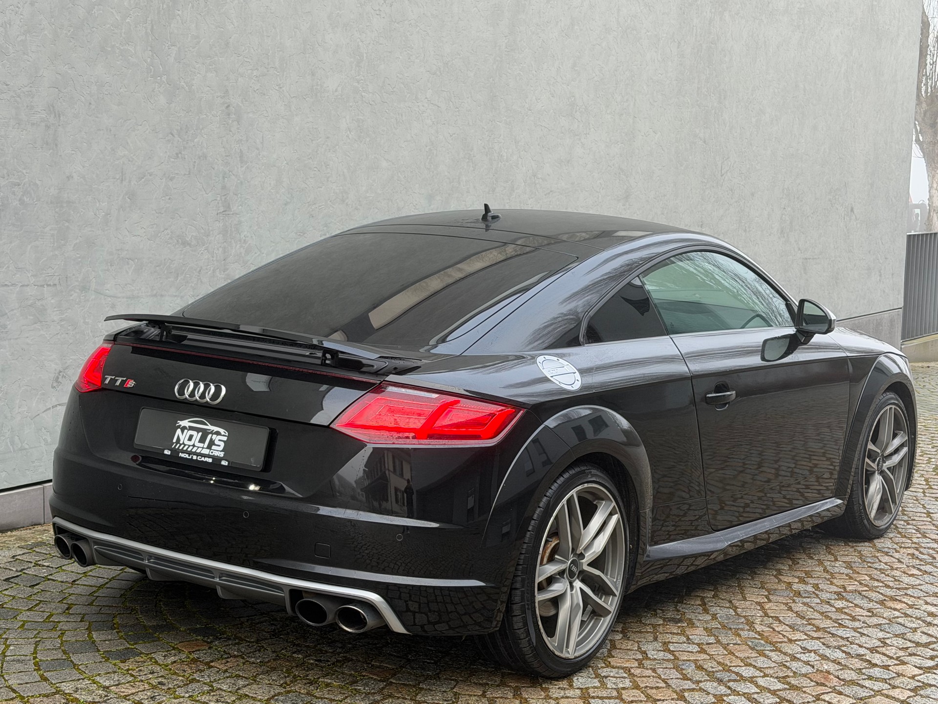 AUDI TTS Coupé 2.0 TFSI quattro S-tronic-image-4