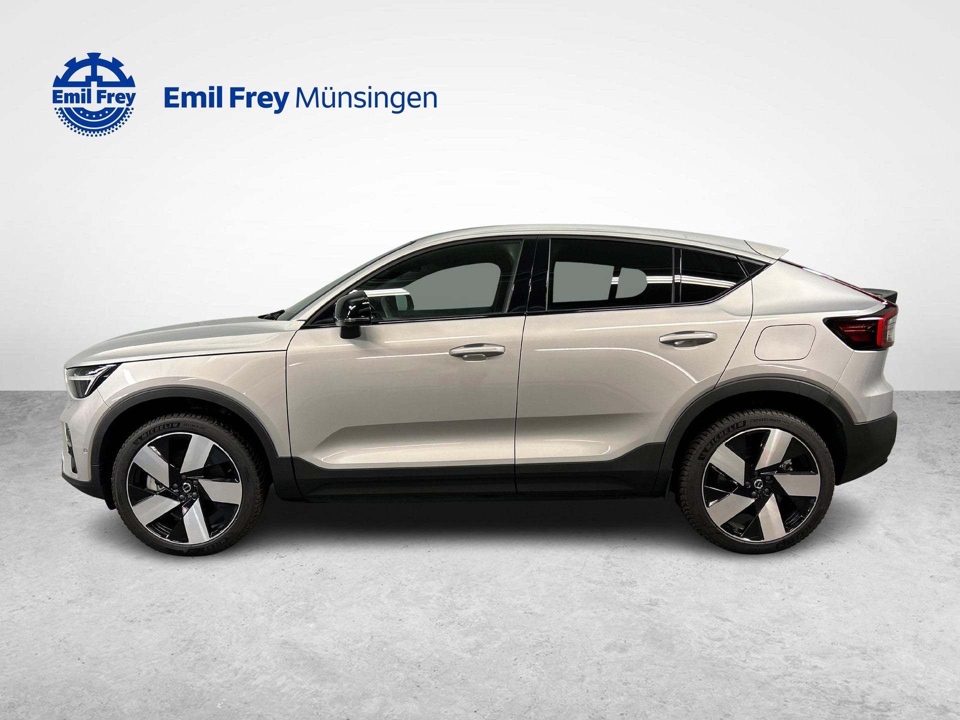VOLVO C40 P8 Twin Recharge Ultimate AWD-image-5