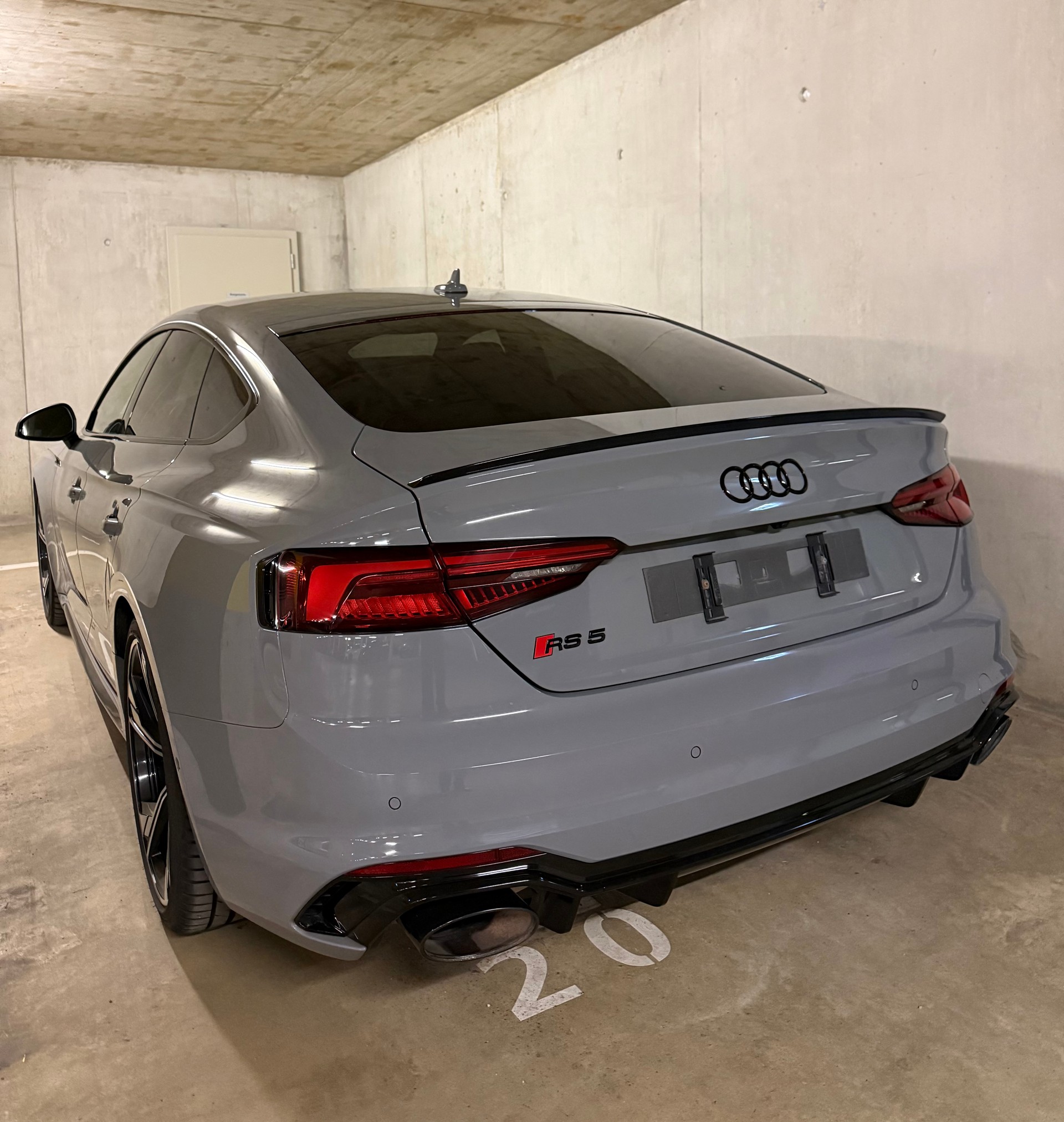 AUDI RS5 Sportback 2.9 TFSI quattro tiptronic-image-2