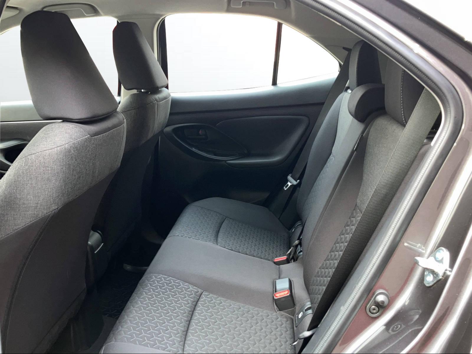 TOYOTA Yaris Cross 1.5 VVT-i HSD Comfort AWD-i-image-5