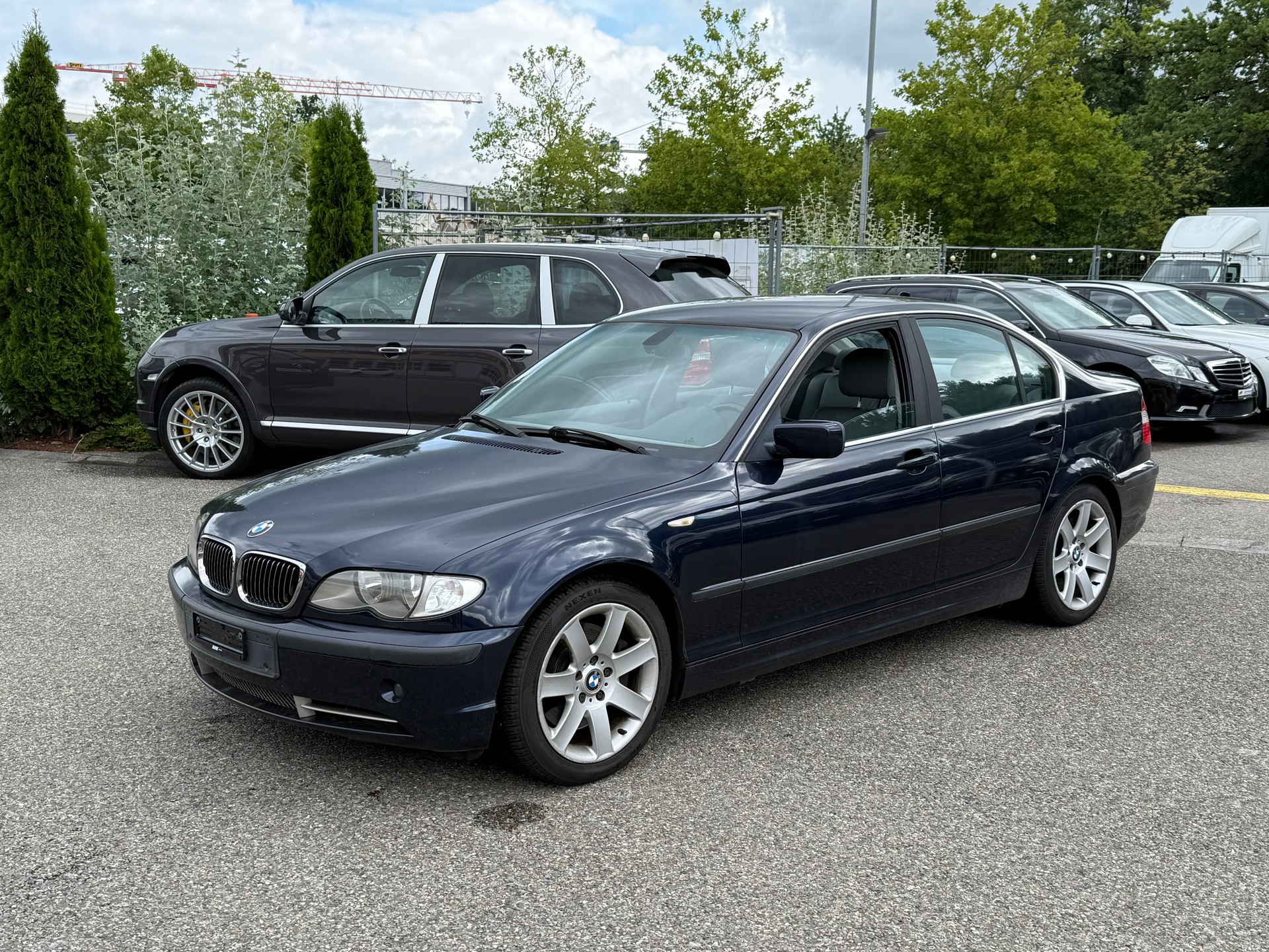 BMW 330i Steptronic-image-0