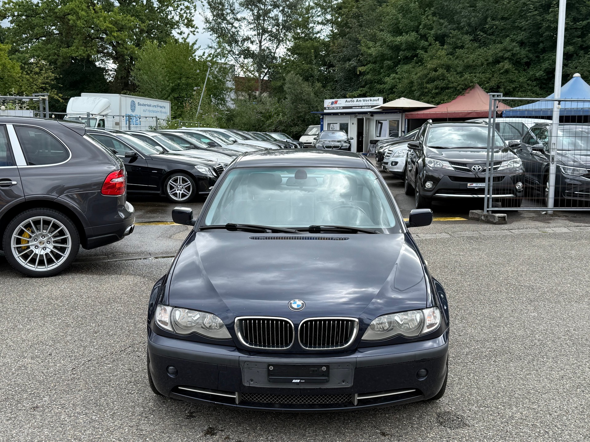 BMW 330i Steptronic-image-1