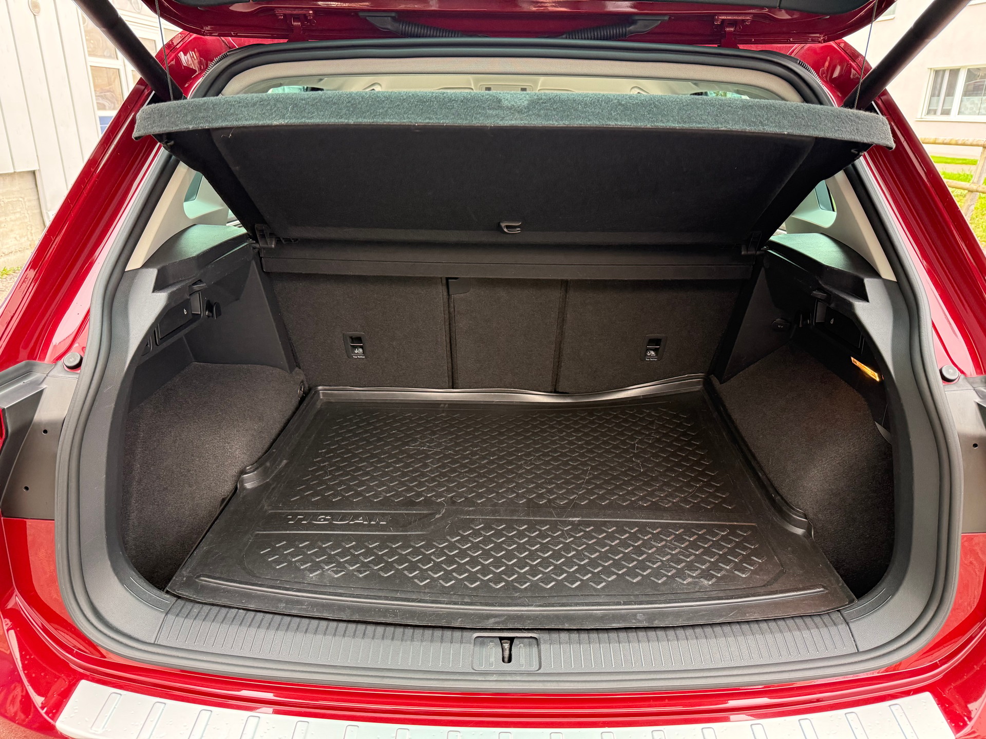 VW Tiguan 2.0 TDI SCR Highline 4Motion DSG-image-9