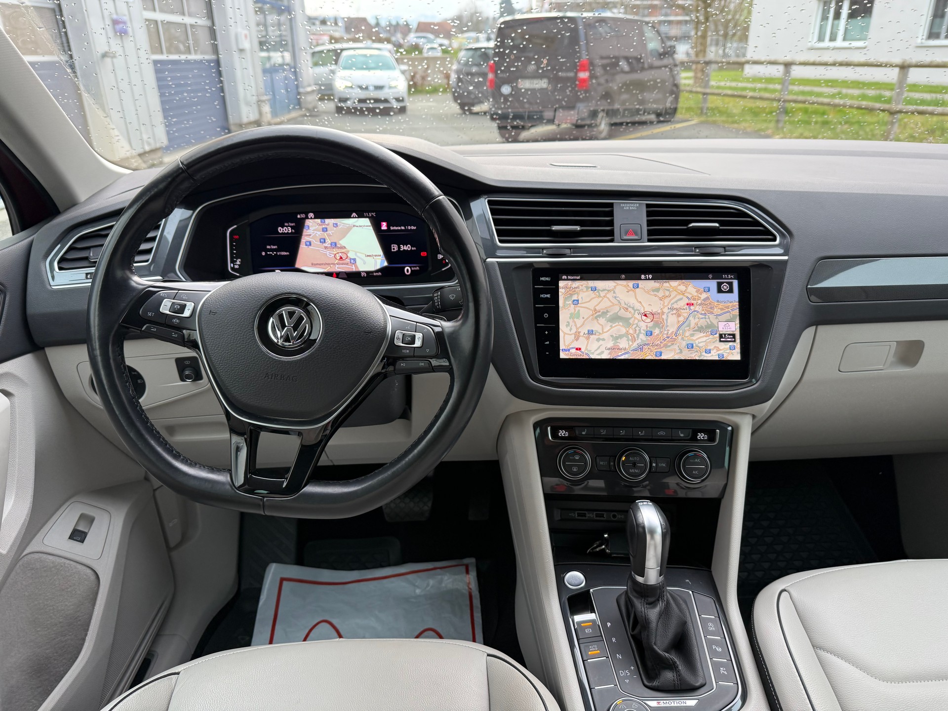 VW Tiguan 2.0 TDI SCR Highline 4Motion DSG-image-11