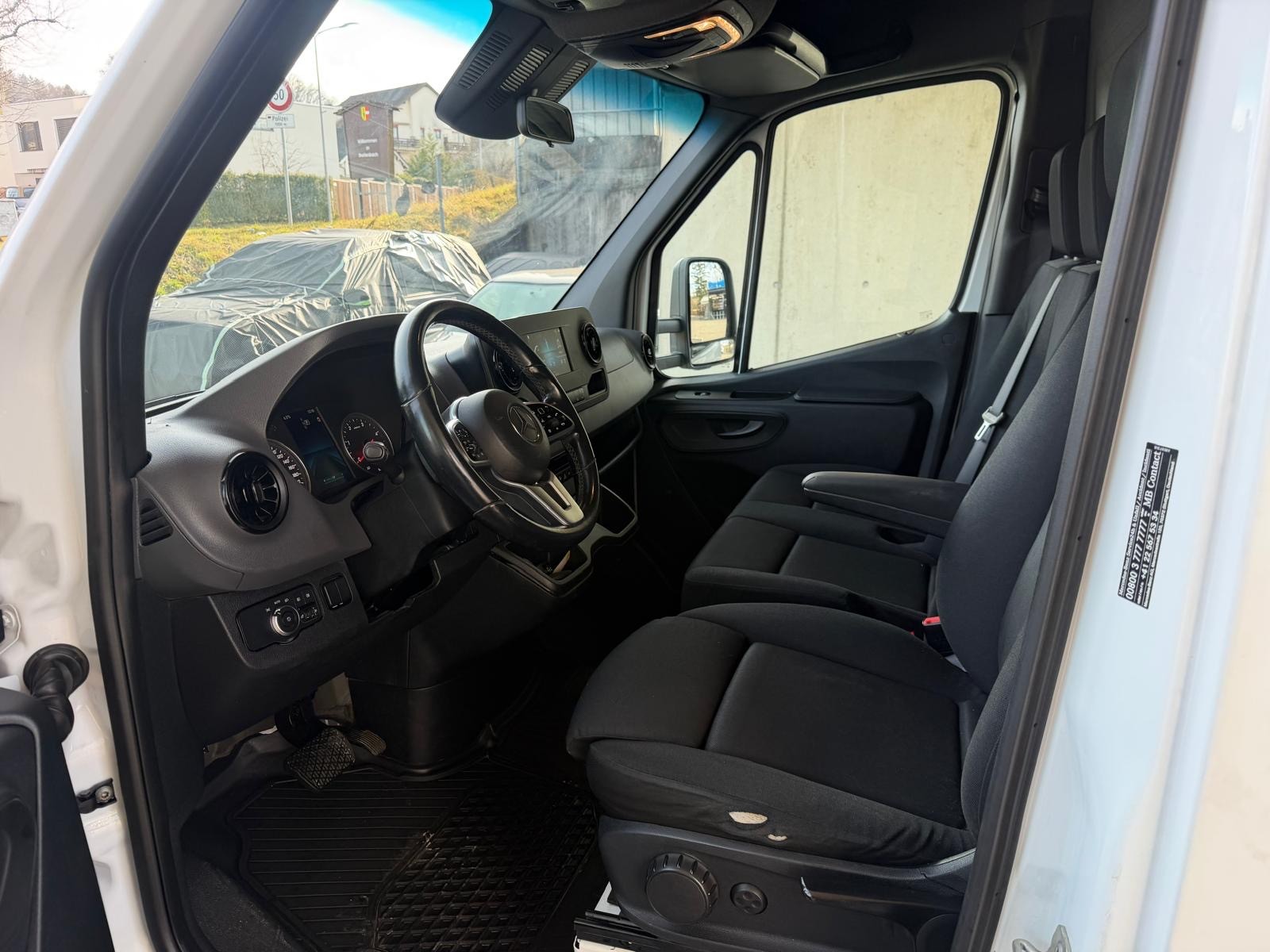 MERCEDES-BENZ 316 cdi-image-9