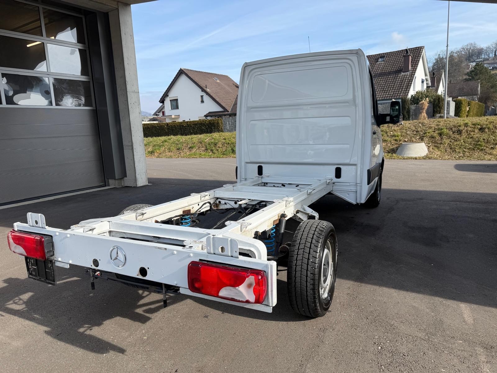 MERCEDES-BENZ 316 cdi-image-4
