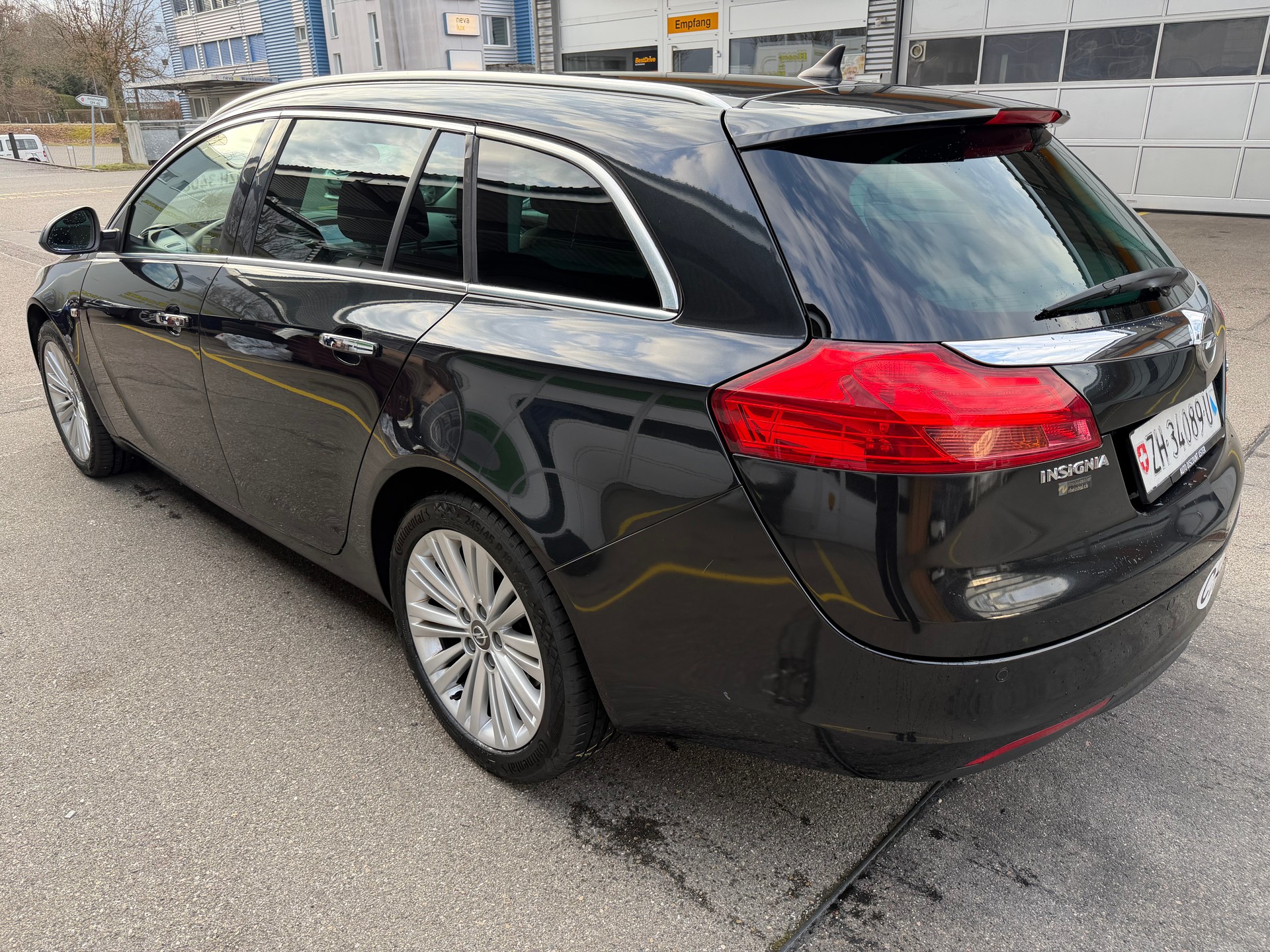 OPEL Insignia ST 2.0 CDTI Sport Edition Aut.-image-3