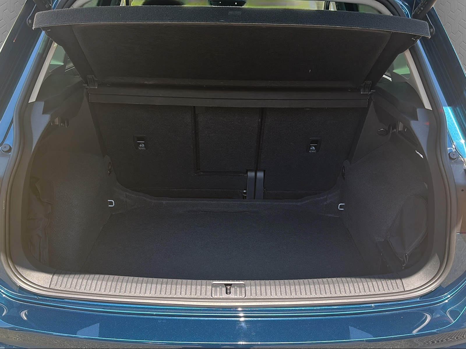VW Tiguan 2.0TSI Life 4Motion DSG-image-9