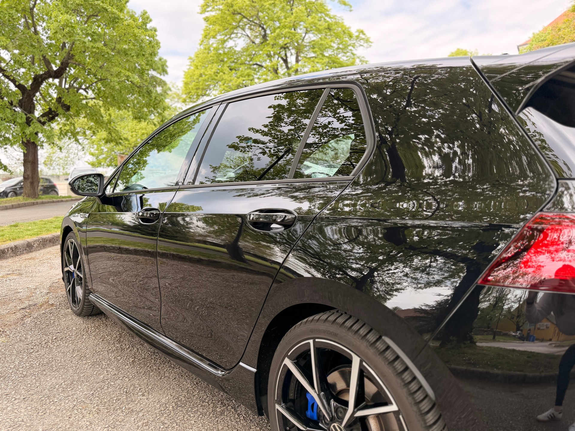 VW 8 R Top ausgestattet mit Garantie-image-3