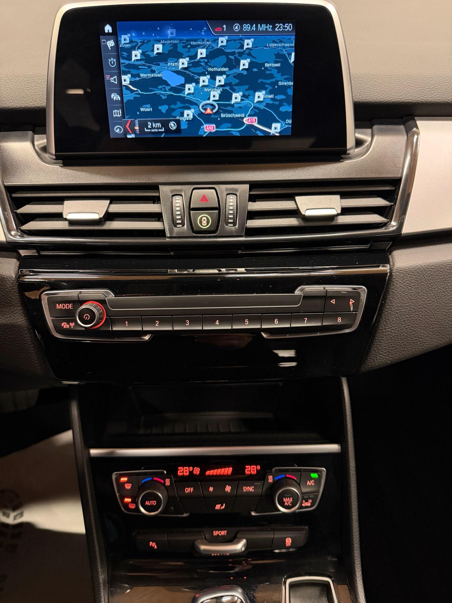 BMW 218d xDrive Gran Tourer-image-18