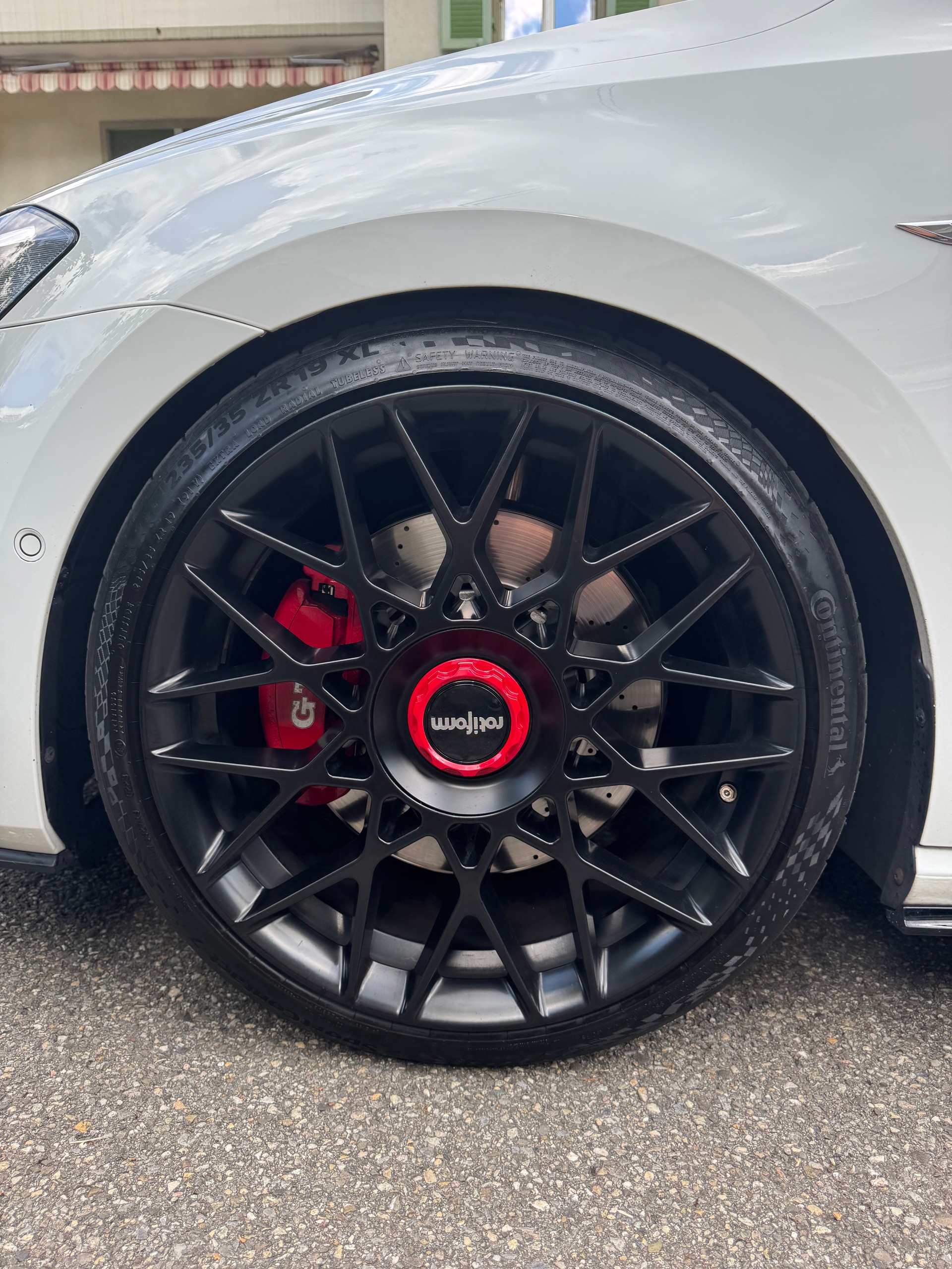 VW Golf 2.0 TSI GTI Performance DSG-image-5