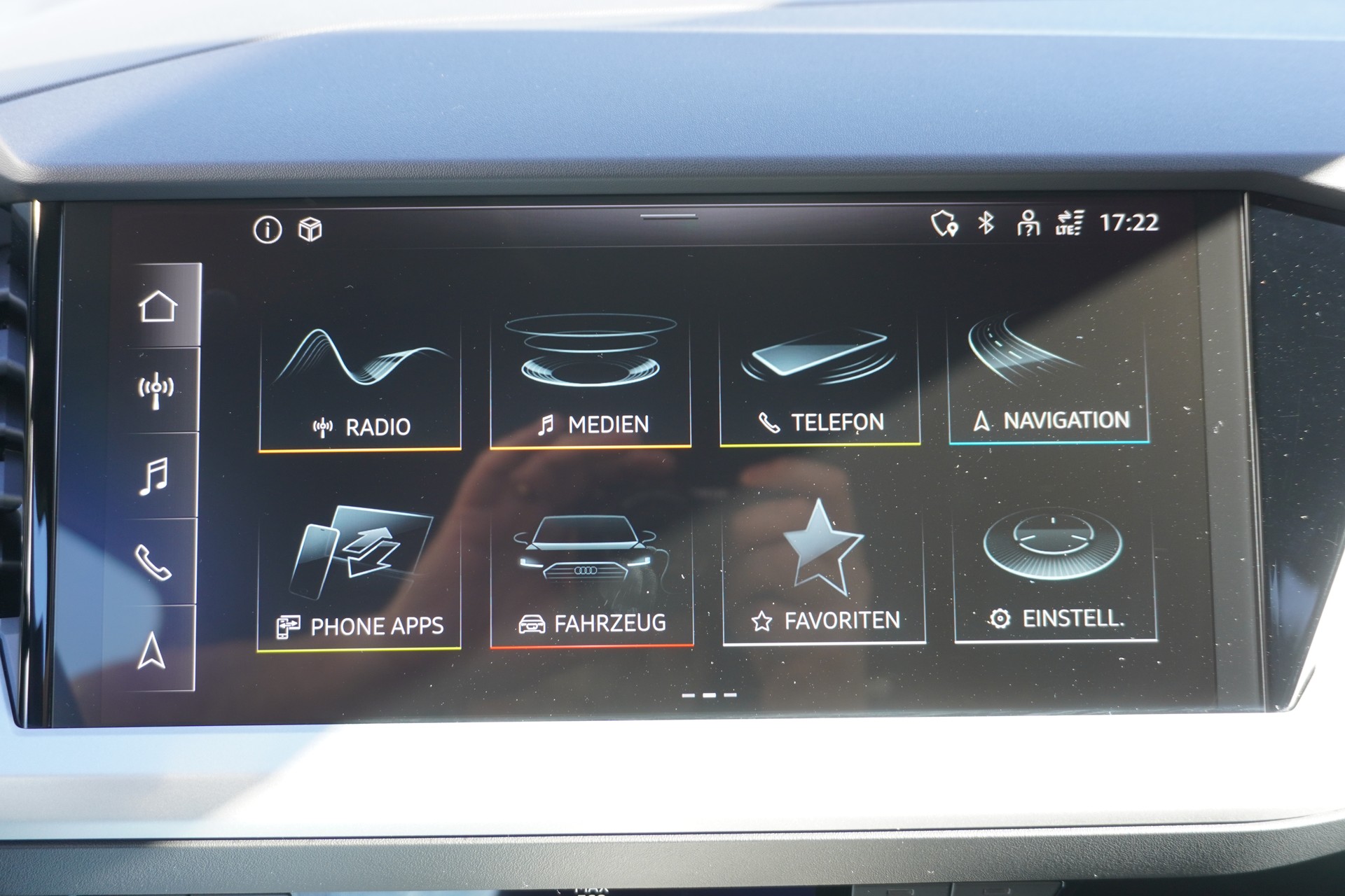 AUDI Q4 e-tron 45 quattro-image-20