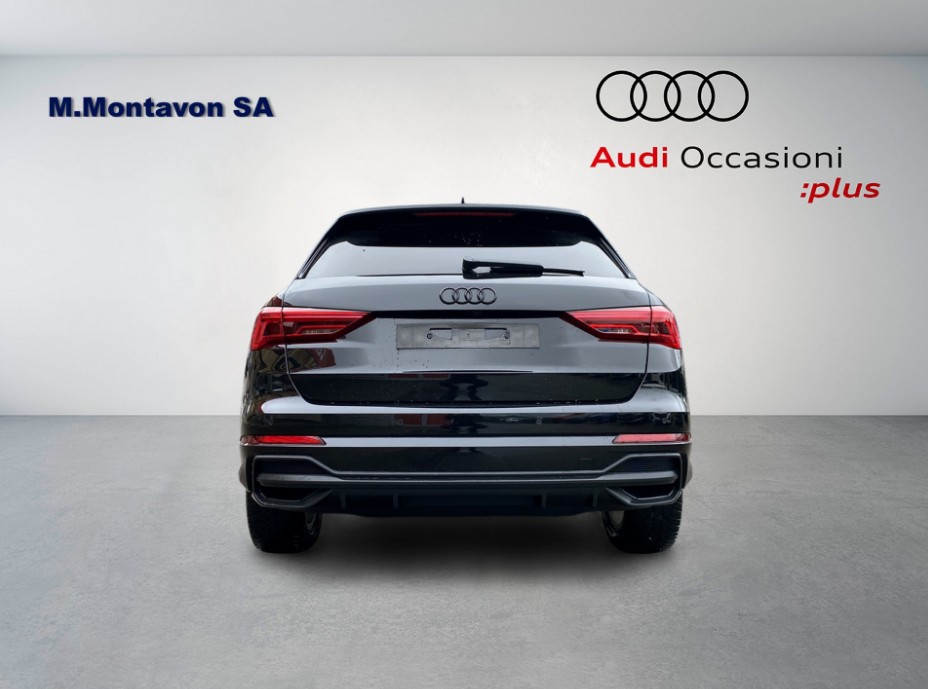 AUDI Q3 45 TFSI e S line S-tronic-image-5