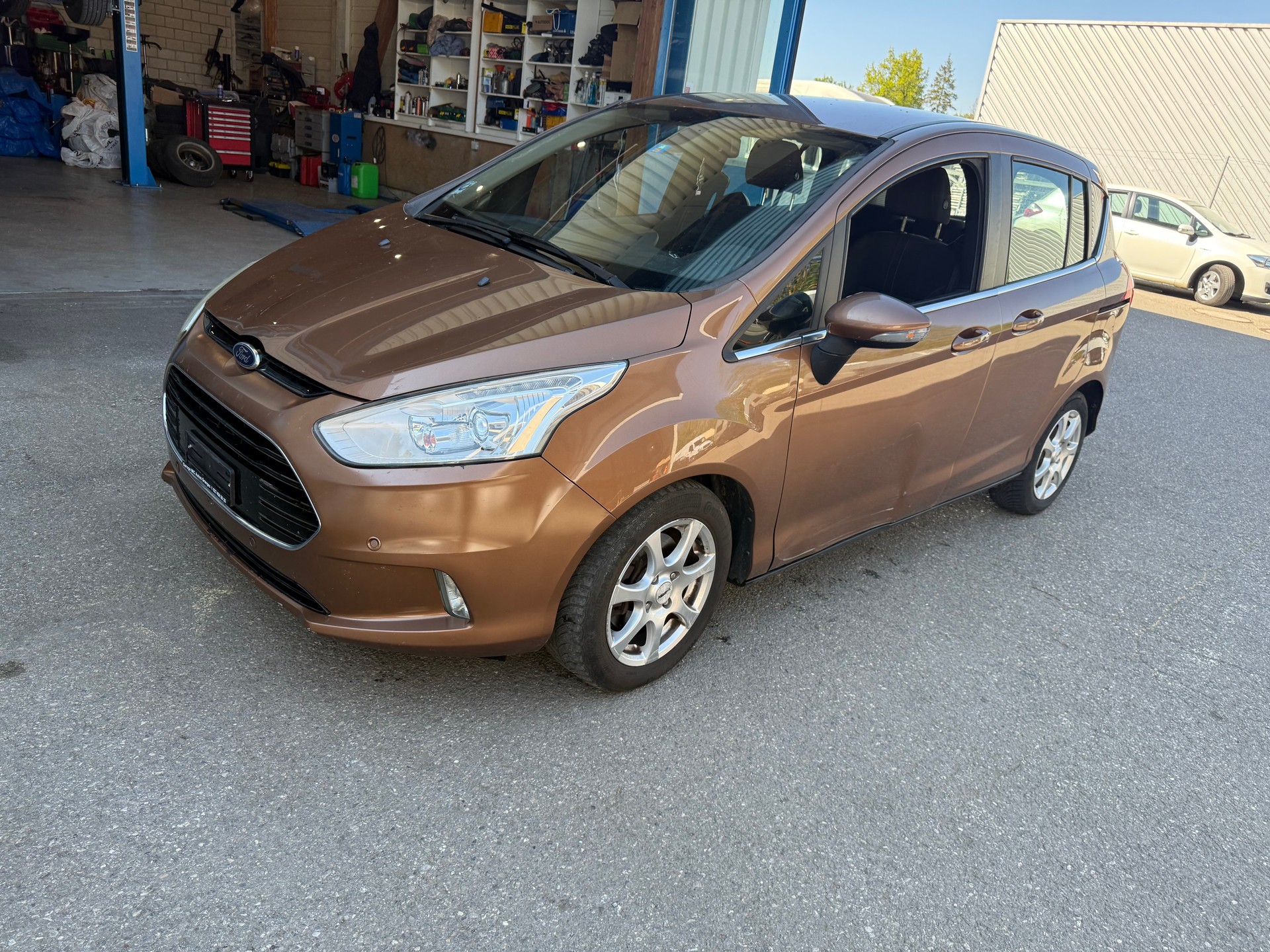 FORD B-Max 1.6 Ti-VCT TitaniumX PowerShift-image-15