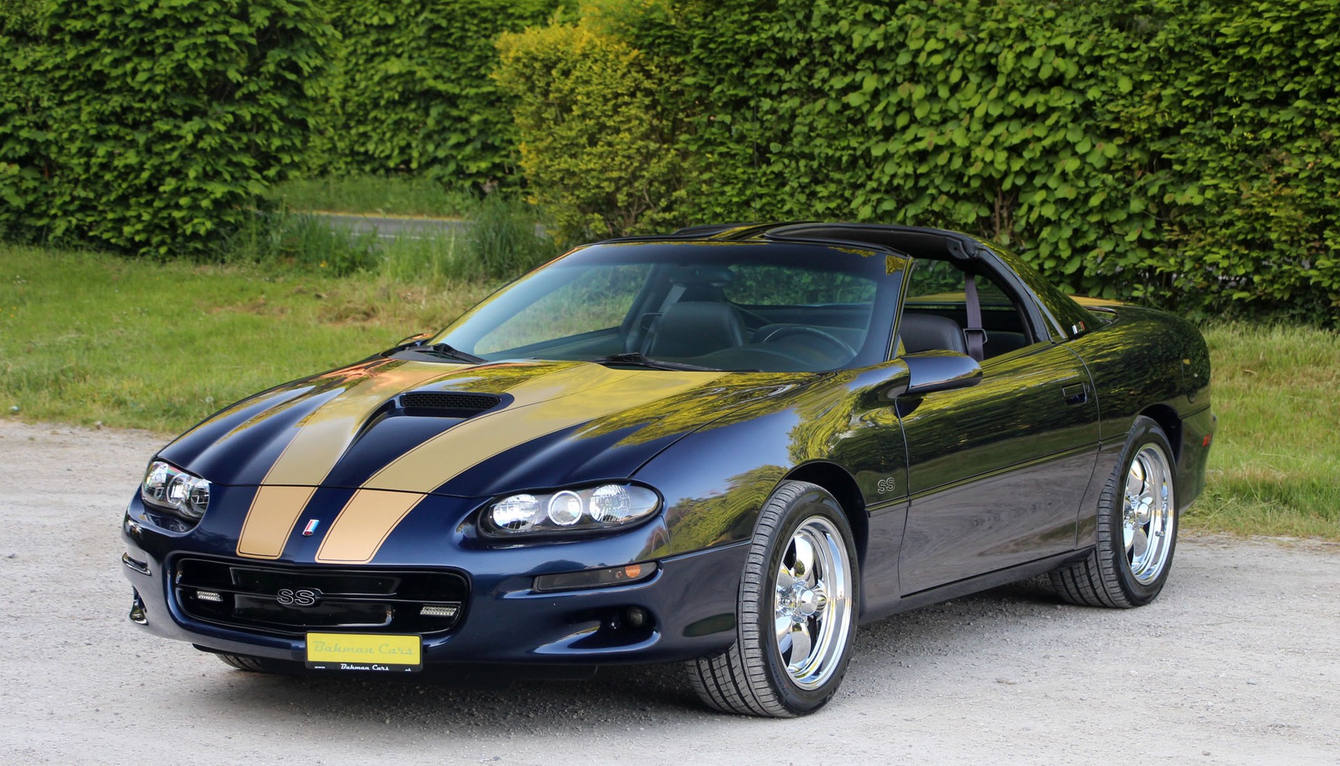 CHEVROLET Camaro SS-image-4