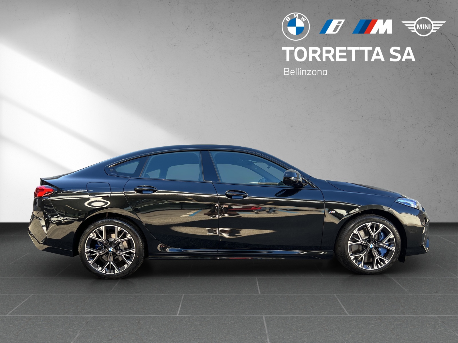 BMW 220 Gran Coupé 48V M Sport Steptronic-image-5