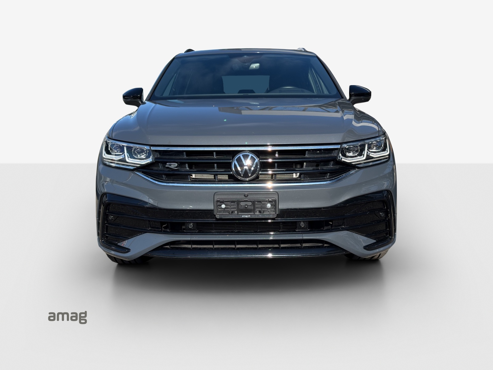 VW Tiguan 2.0TSI R-Line 4Motion DSG-image-6