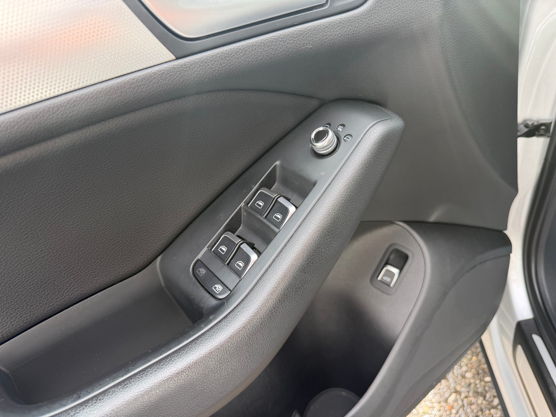 AUDI Q5 3.0 TDI quattro S-tronic-image-5