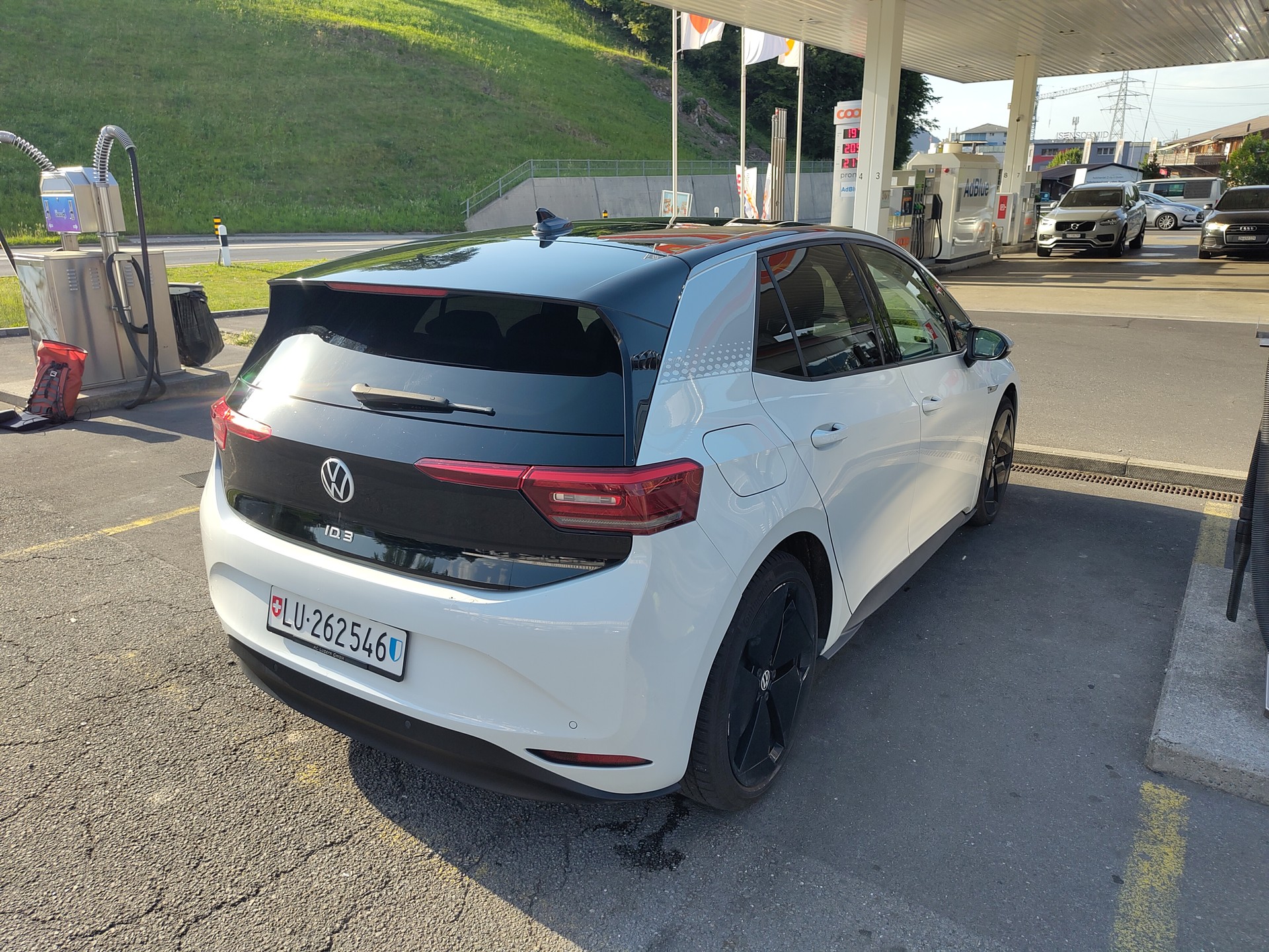 VW ID.3 Pro Performance 58kWh 1ST Max-image-2