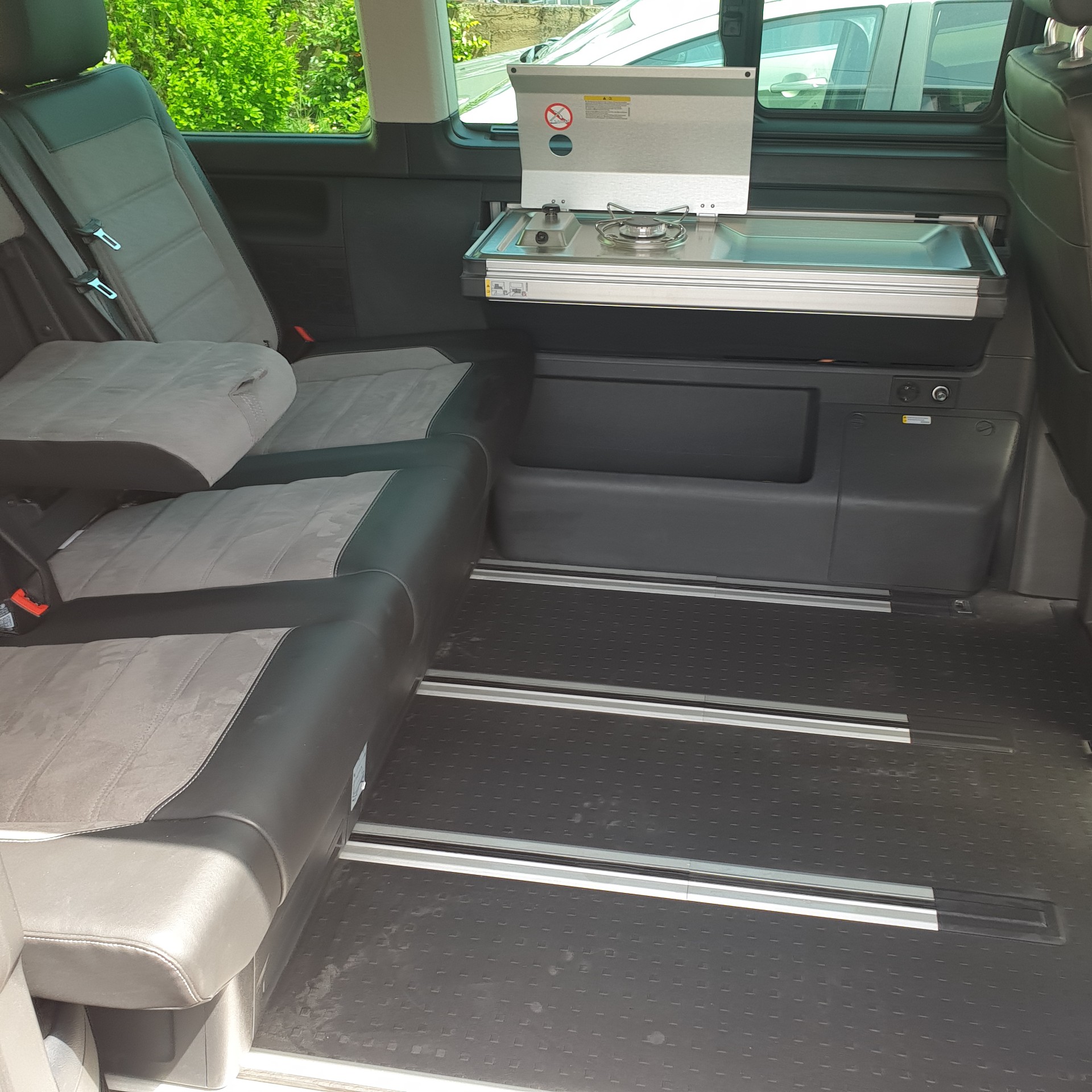 VW T6.1 California Beach 2.0 Bi-TDI 4 Motion DSG-image-14