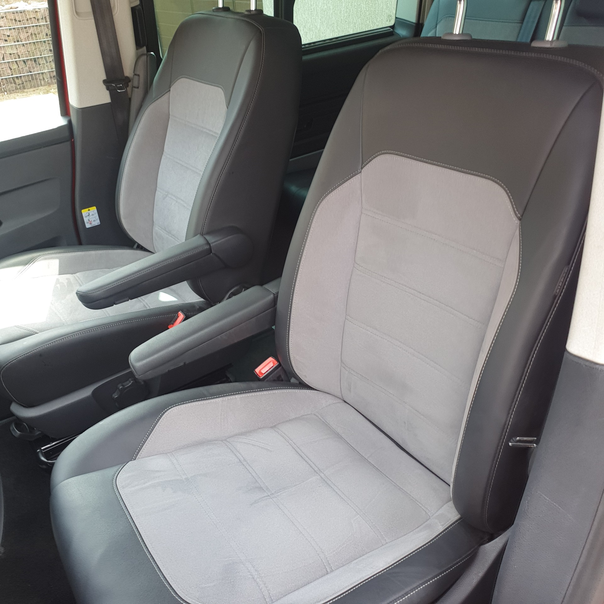 VW T6.1 California Beach 2.0 Bi-TDI 4 Motion DSG-image-7