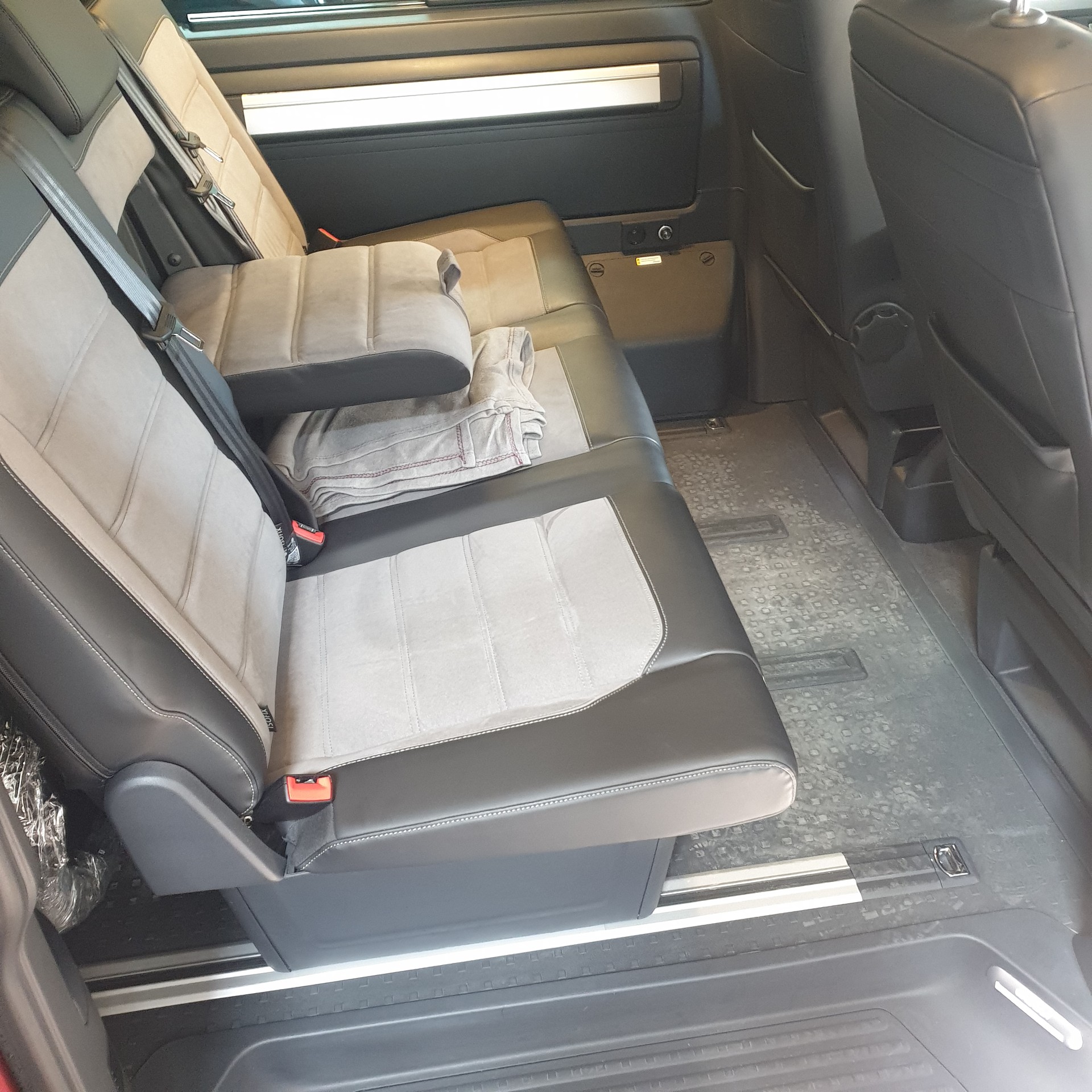 VW T6.1 California Beach 2.0 Bi-TDI 4 Motion DSG-image-8