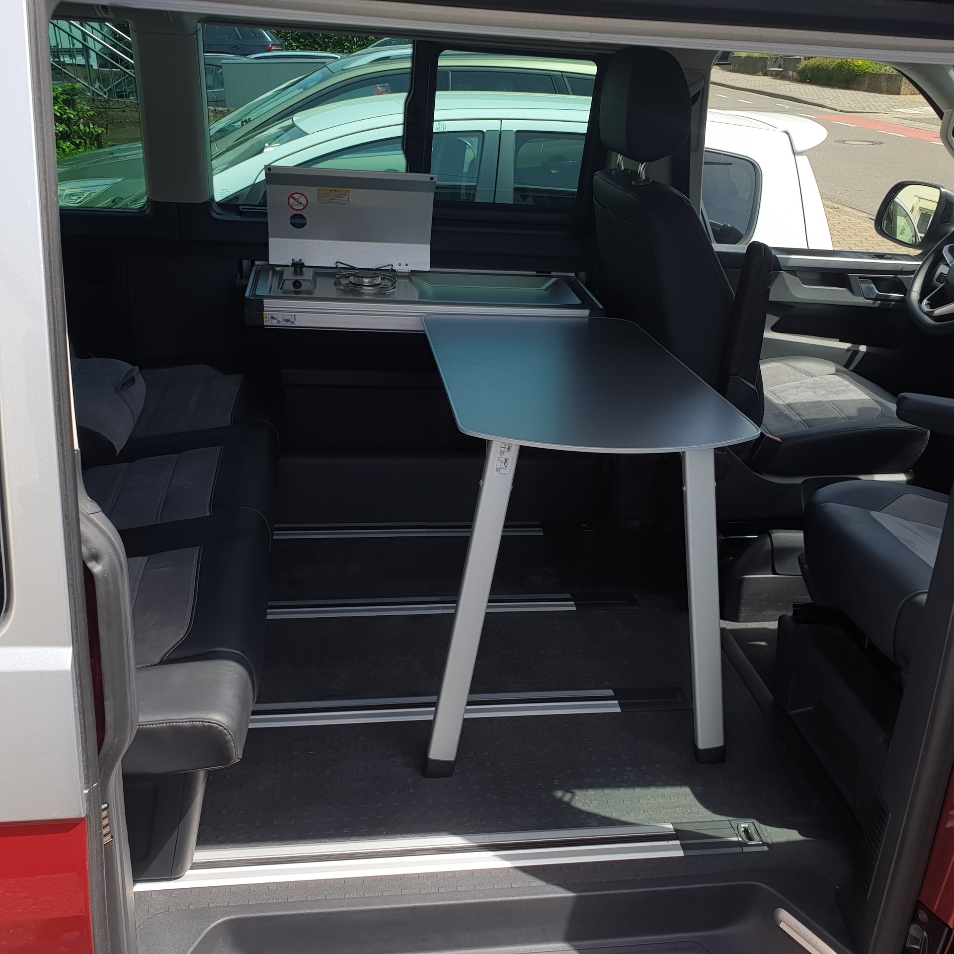 VW T6.1 California Beach 2.0 Bi-TDI 4 Motion DSG-image-16