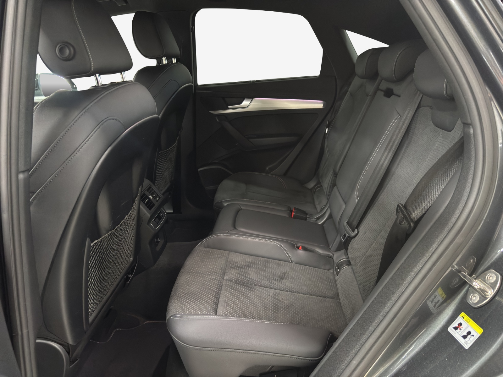 AUDI Q5 Sportback 50 TFSI e PHEV S line quattro S-tronic-image-11