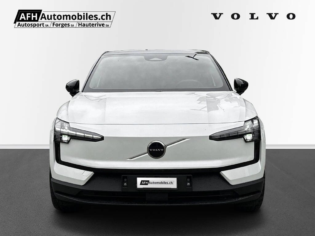 VOLVO EX 30 E60 Twin Ultra Performance AWD-image-7