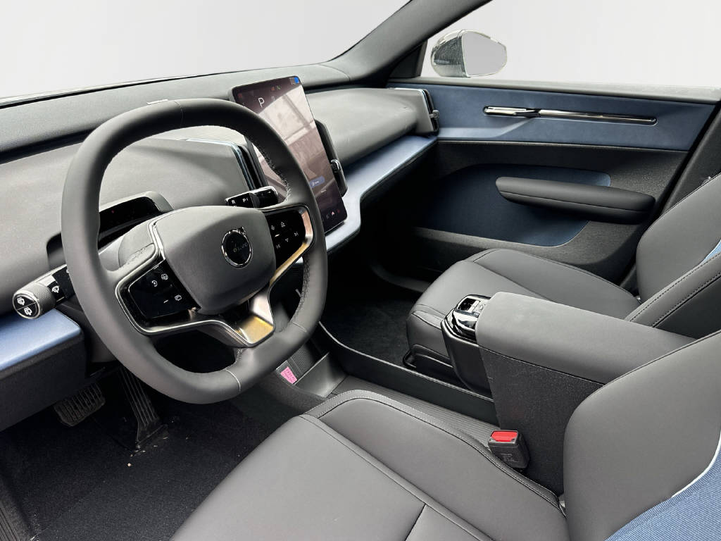 VOLVO EX 30 E60 Twin Ultra Performance AWD-image-14