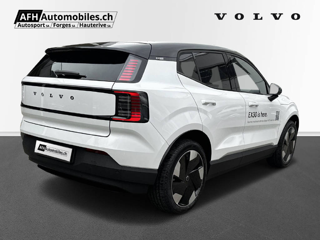 VOLVO EX 30 E60 Twin Ultra Performance AWD-image-4
