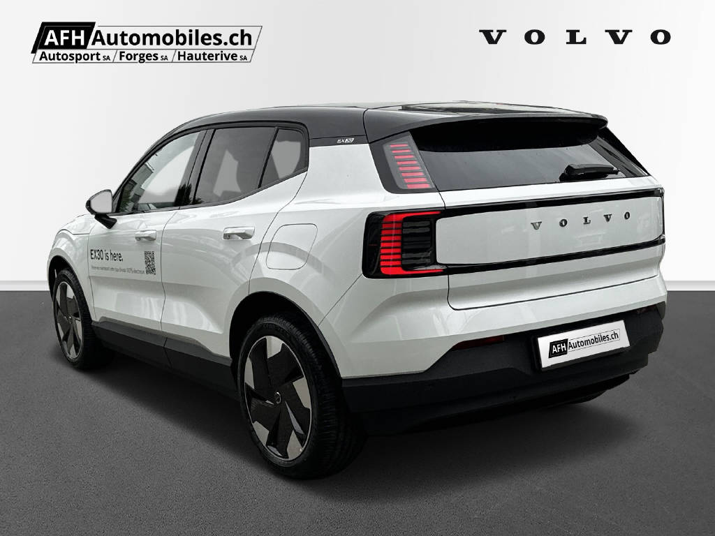 VOLVO EX 30 E60 Twin Ultra Performance AWD-image-2